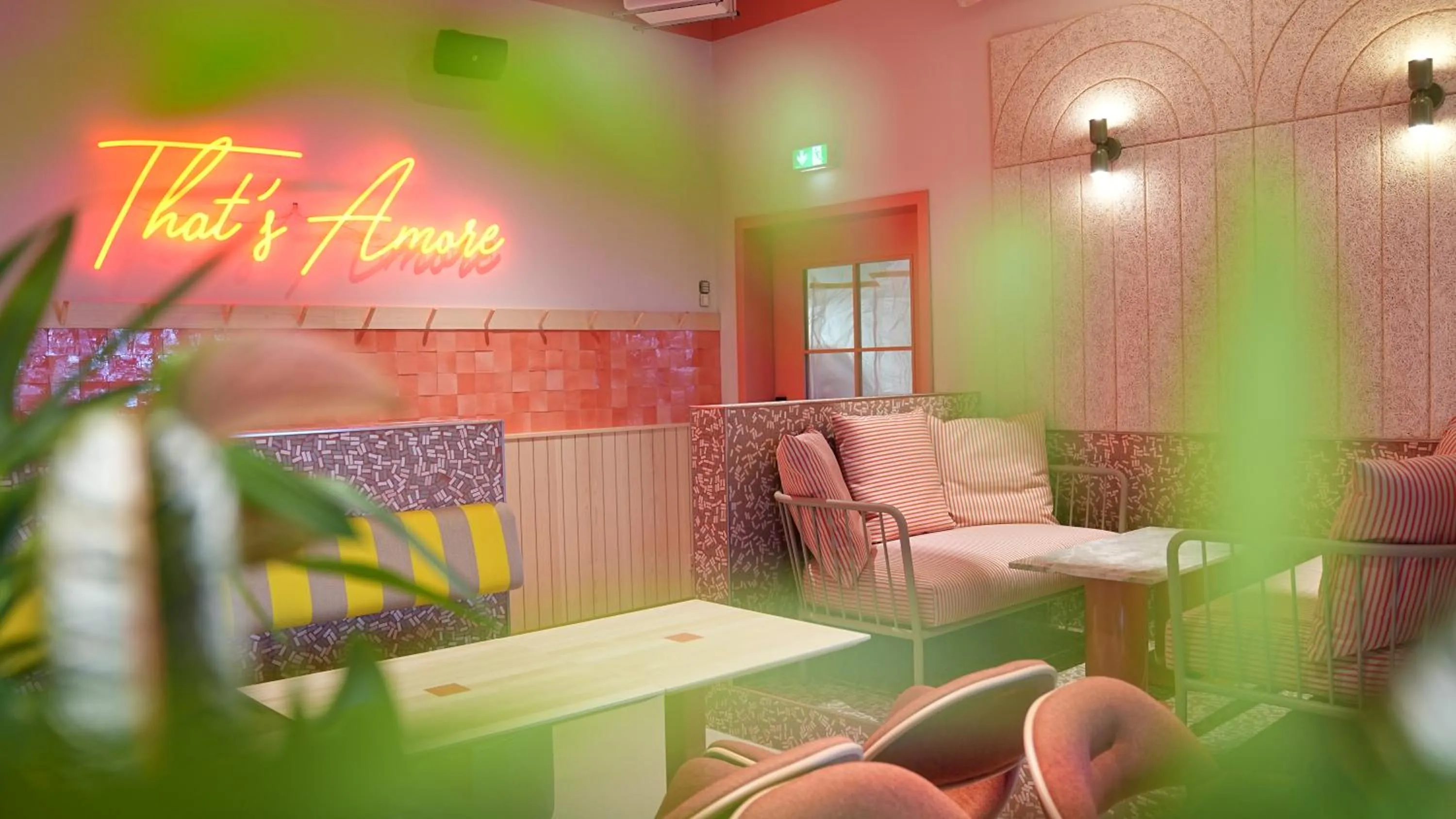 Lounge or bar in Beach Motel Heiligenhafen