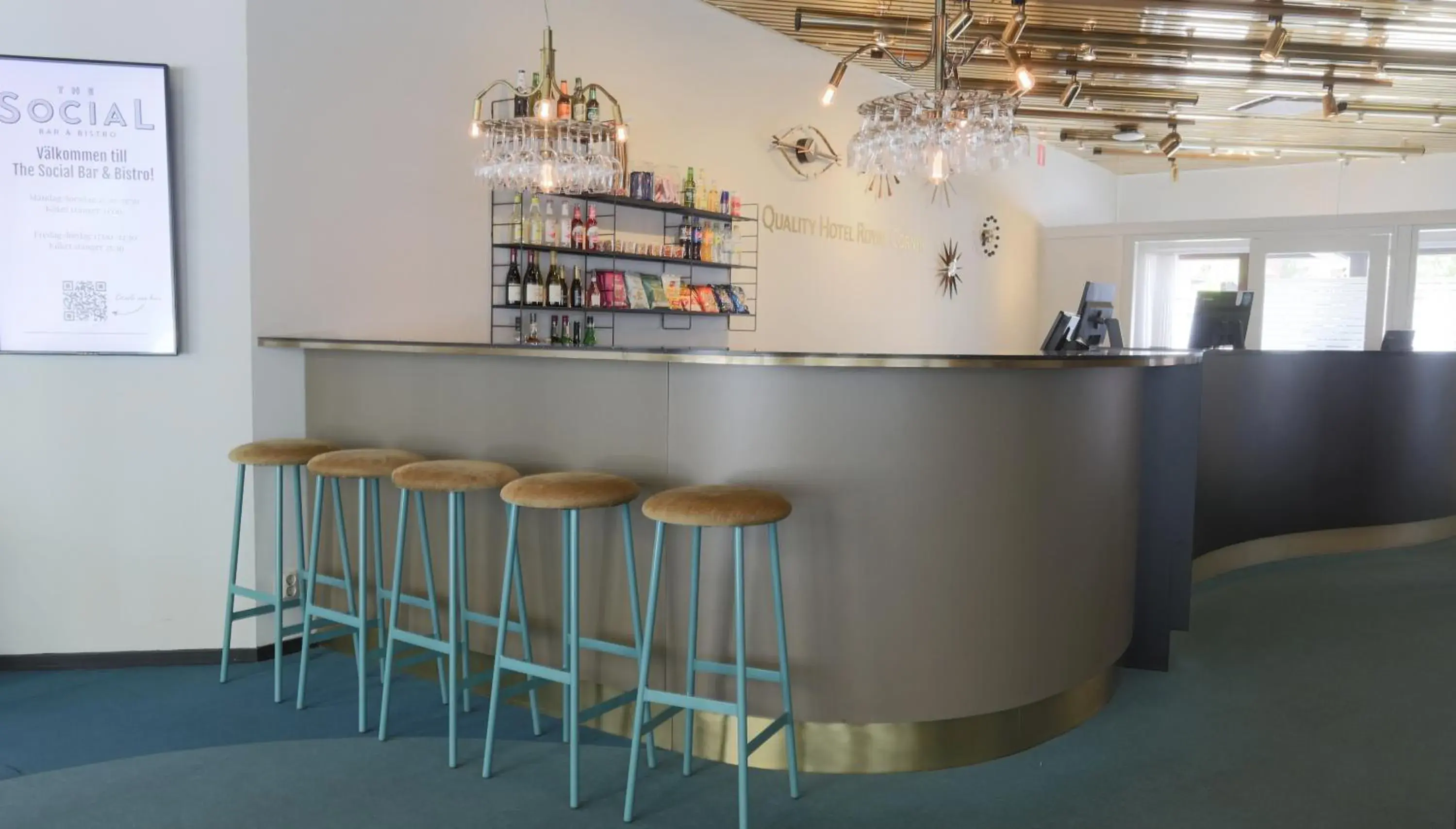 Lobby or reception in Quality Hotel Royal Corner Lobby or reception in Quality Hotel Royal Corner