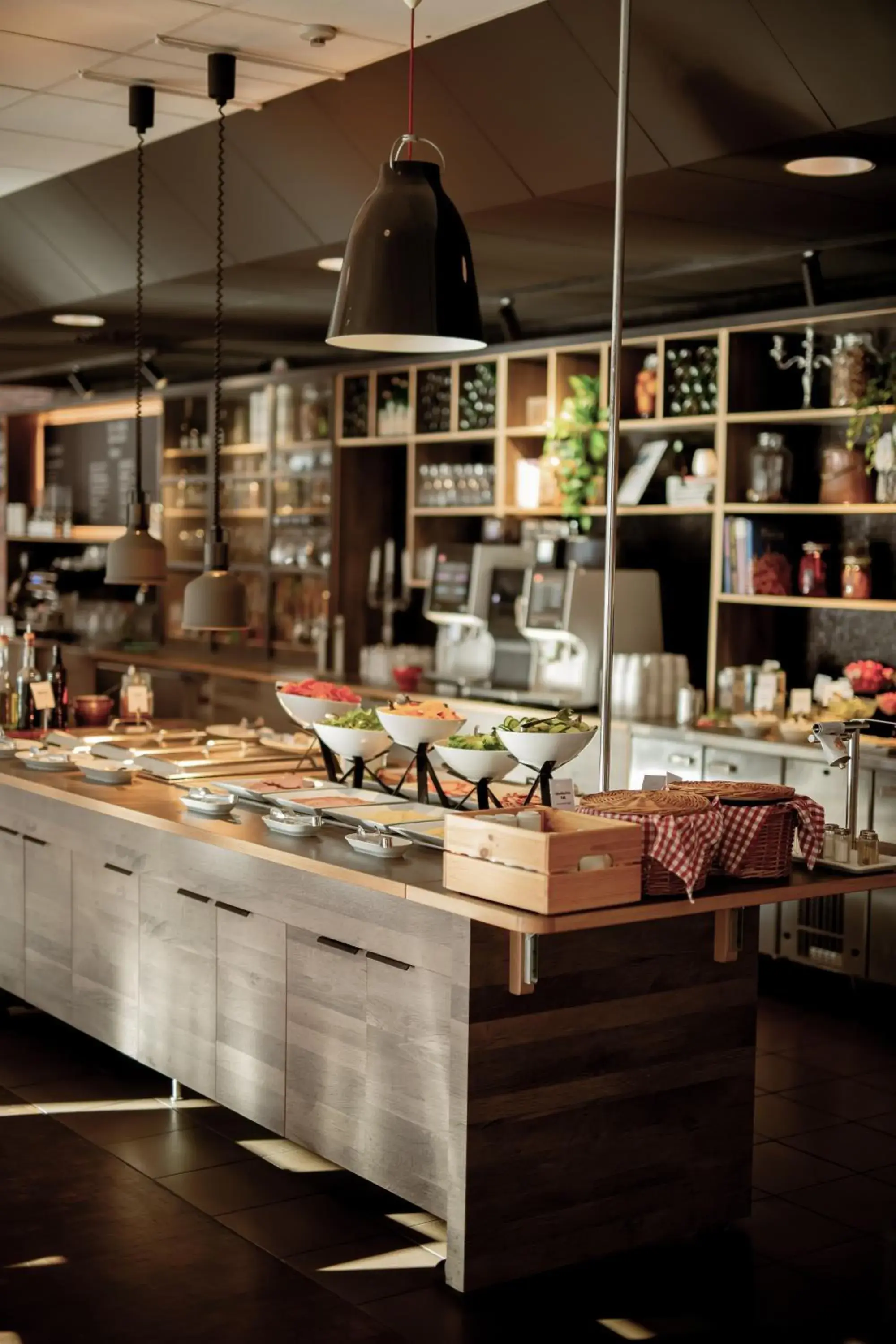 Restaurant/places to eat in Quality Hotel Royal Corner Restaurant/places to eat in Quality Hotel Royal Corner