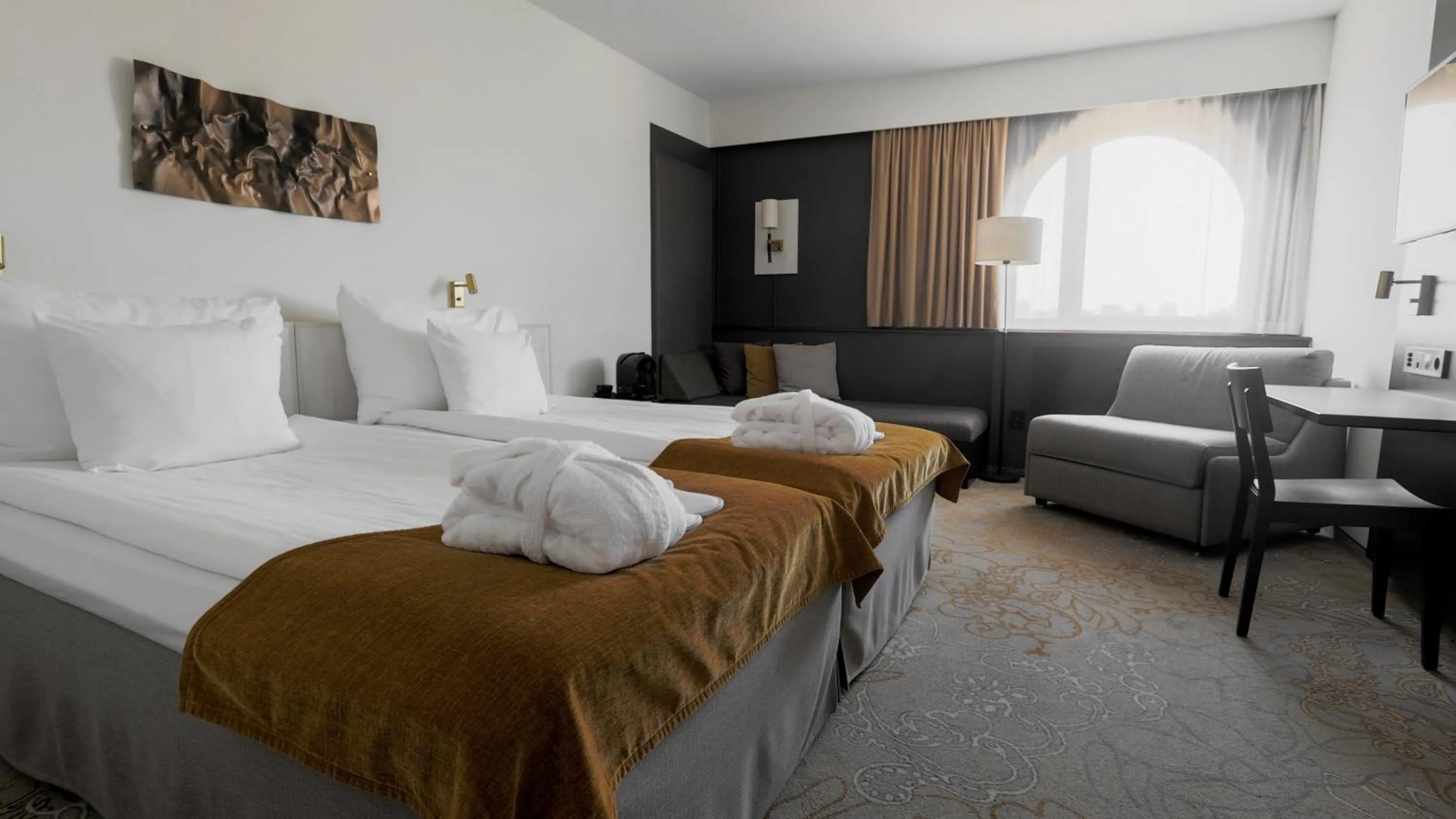 Bed in Quality Hotel Royal Corner