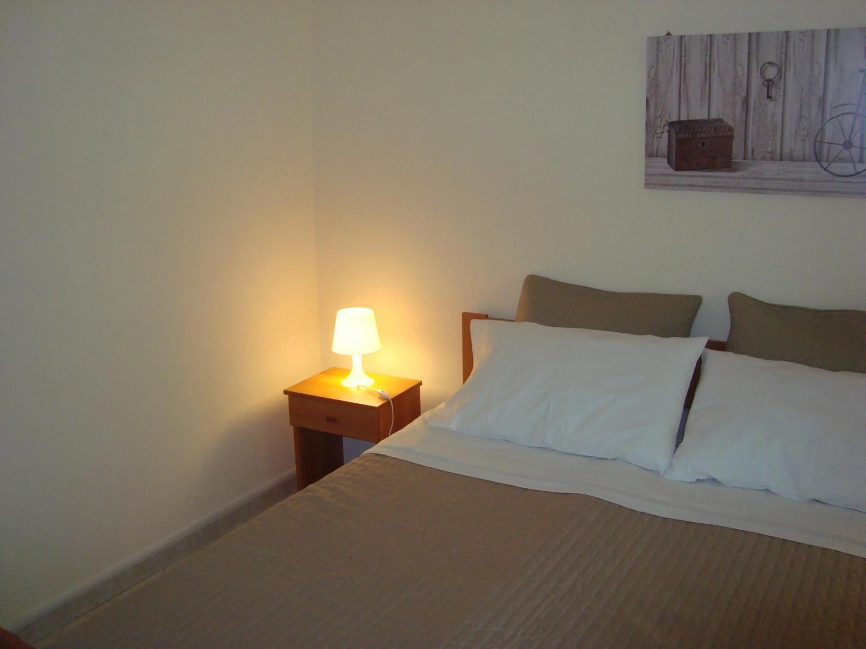 Photo of the whole room, Bed in Zagarella House