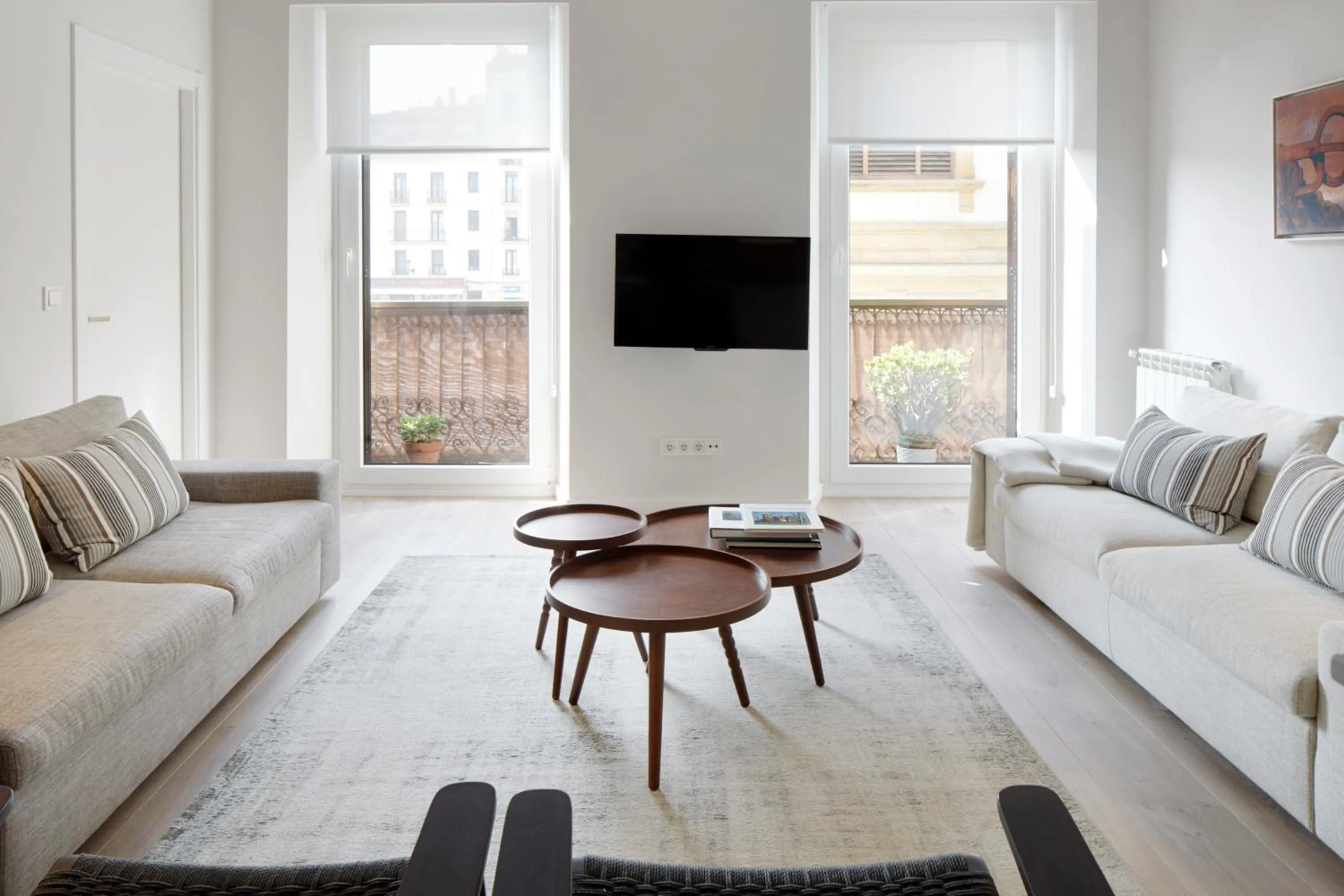 Living room in Oteiza by FeelFree Rentals