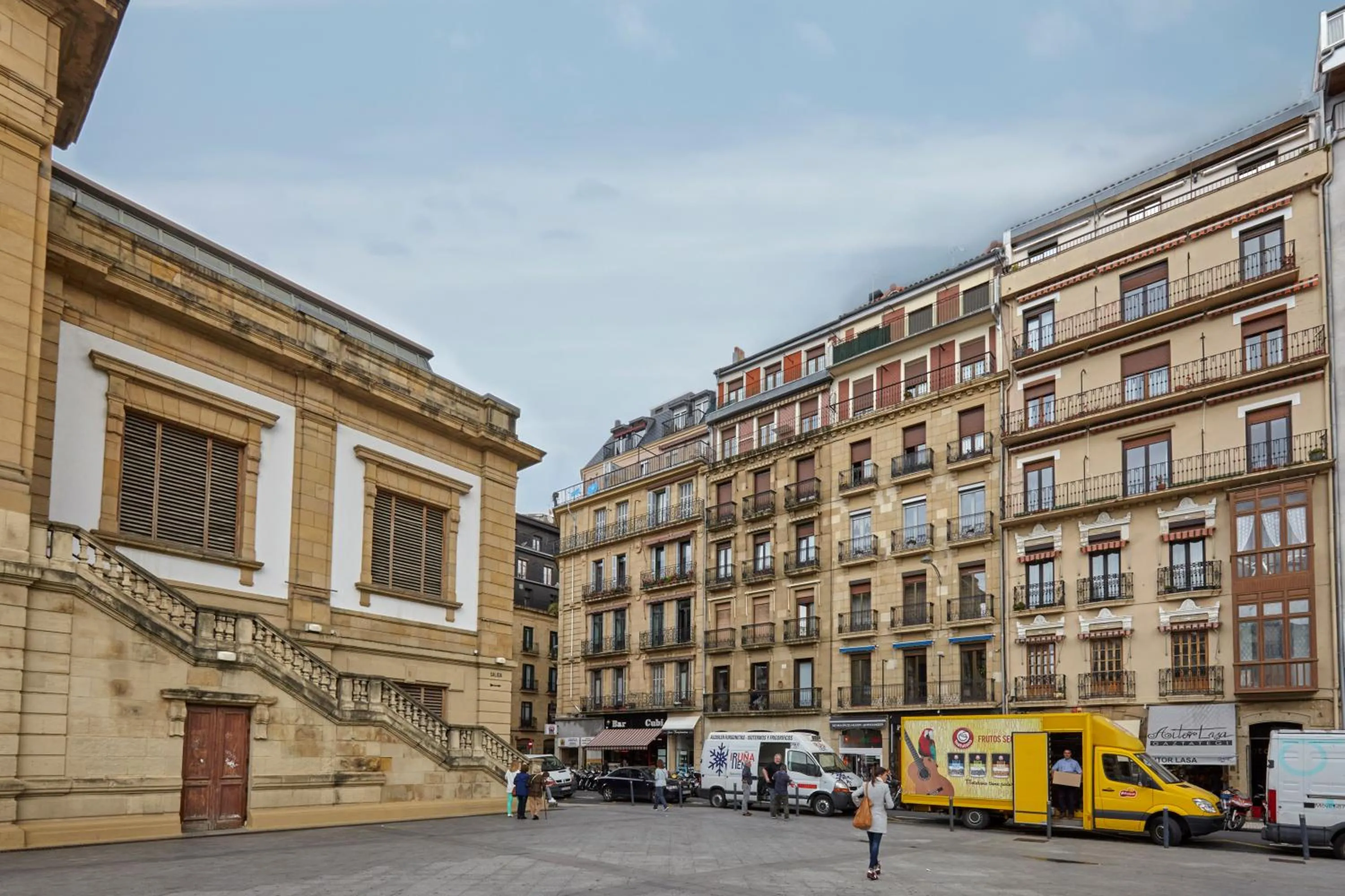 Facade/entrance in Oteiza by FeelFree Rentals