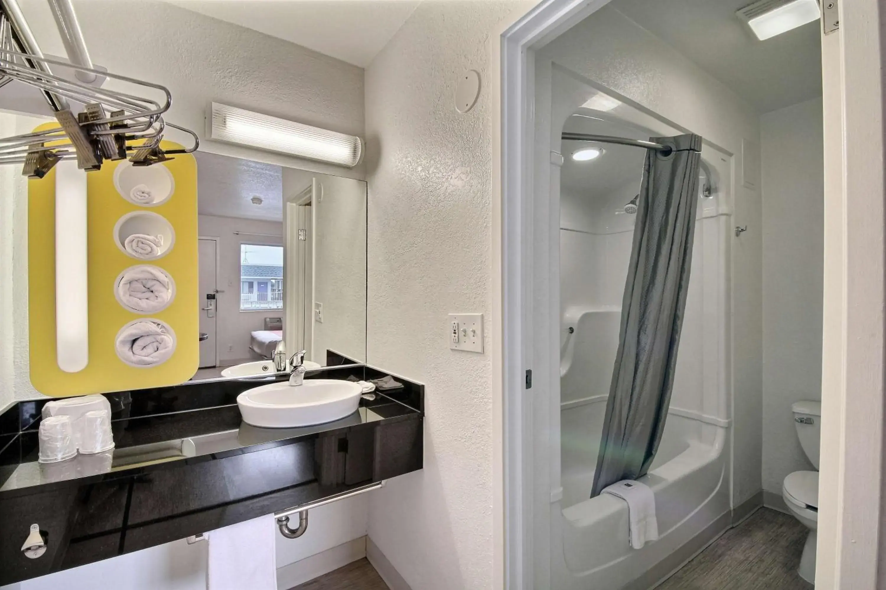 Photo of the whole room in Motel 6-San Marcos, TX Photo of the whole room in Motel 6-San Marcos, TX