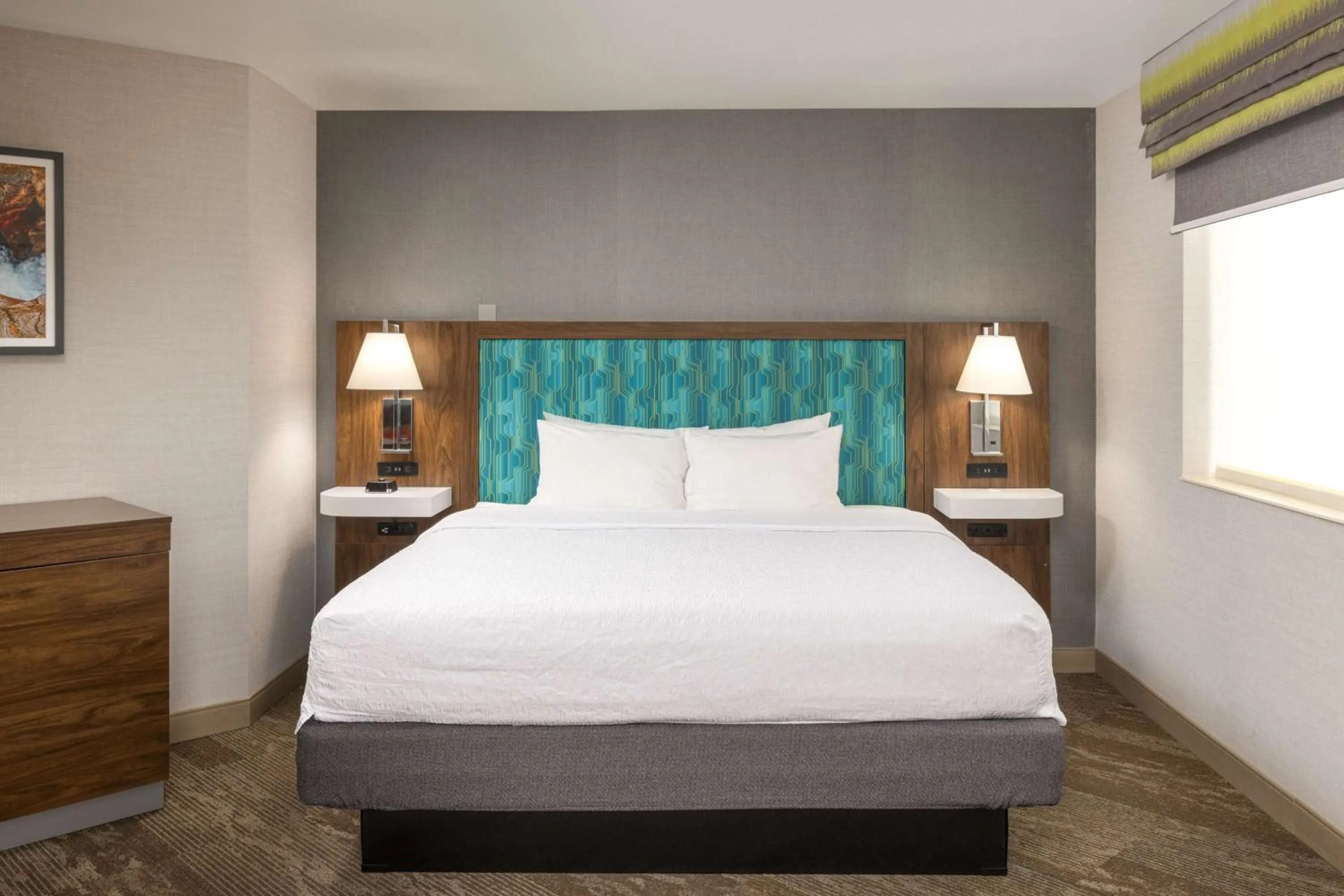 Bed in Hampton Inn Kalispell