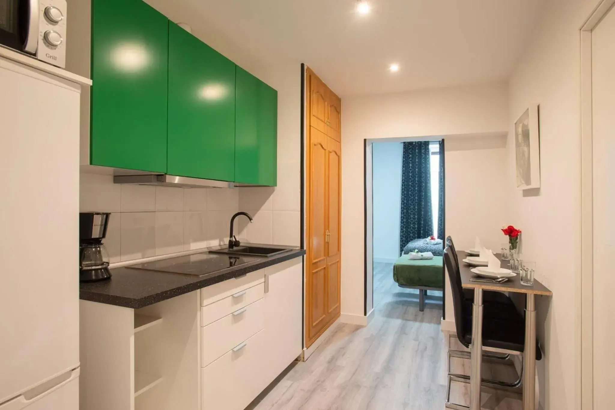Studio with Balcony in Apartamentos Day Madrid GRAN VIA I Studio with Balcony in Apartamentos Day Madrid GRAN VIA I