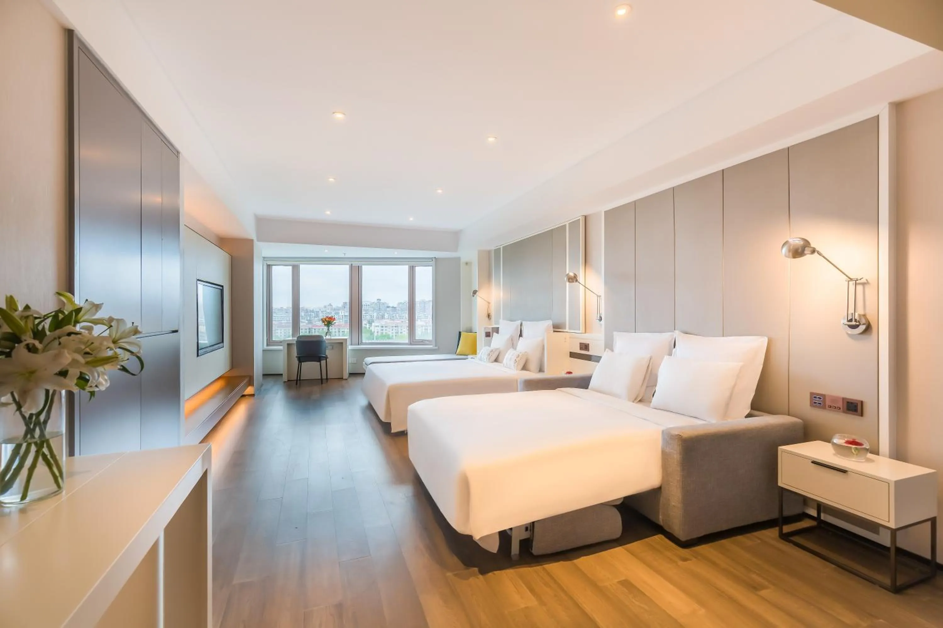 Photo of the whole room, Bed in Beijing Pudi Hotel