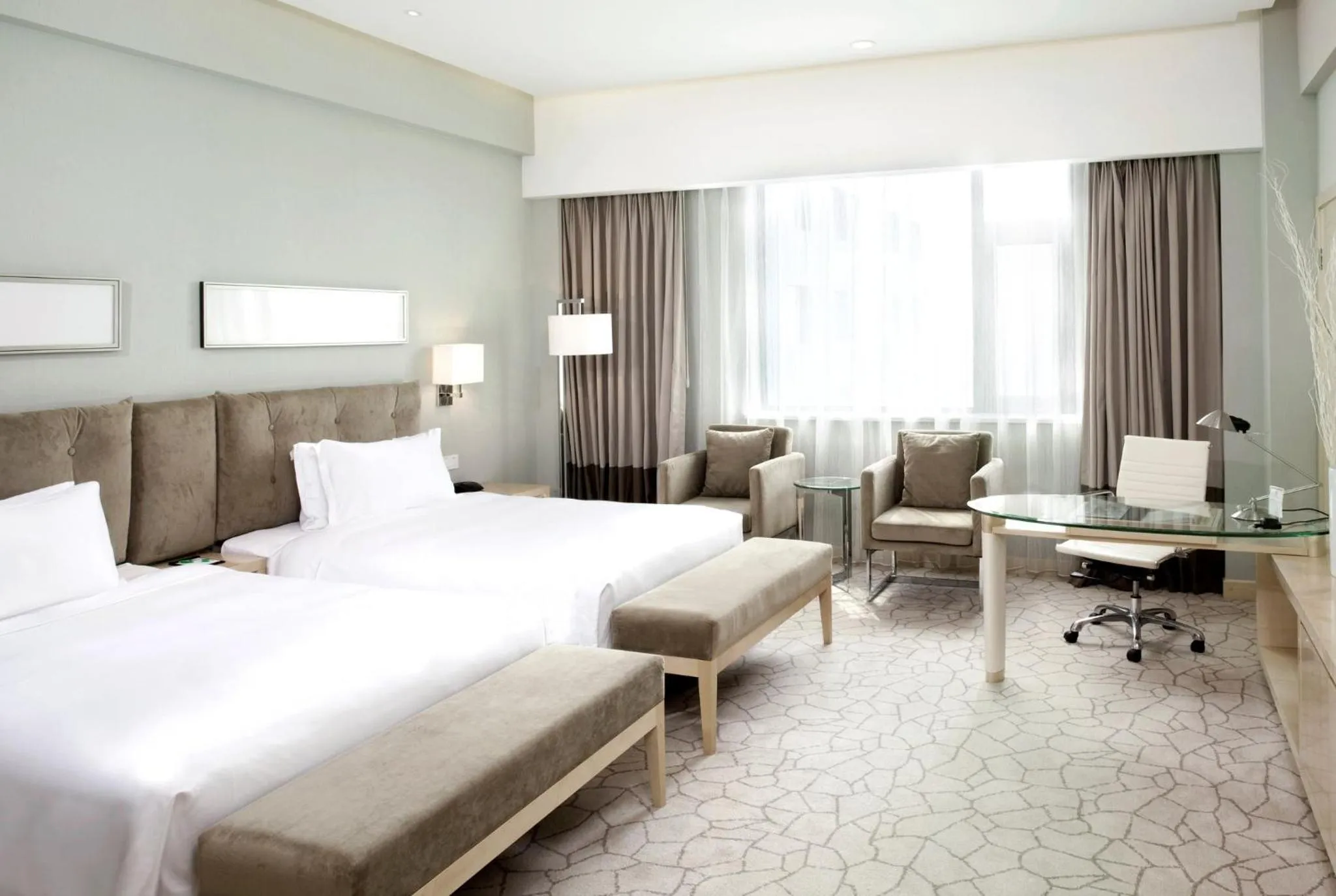 Photo of the whole room, Bed in Holiday Inn Beijing Deshengmen by IHG