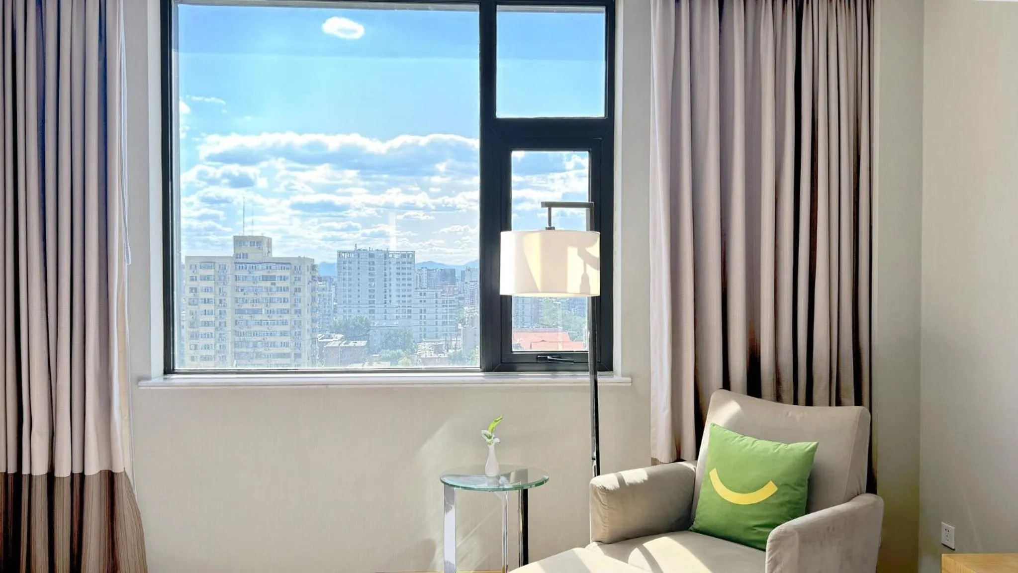 Photo of the whole room in Holiday Inn Beijing Deshengmen by IHG