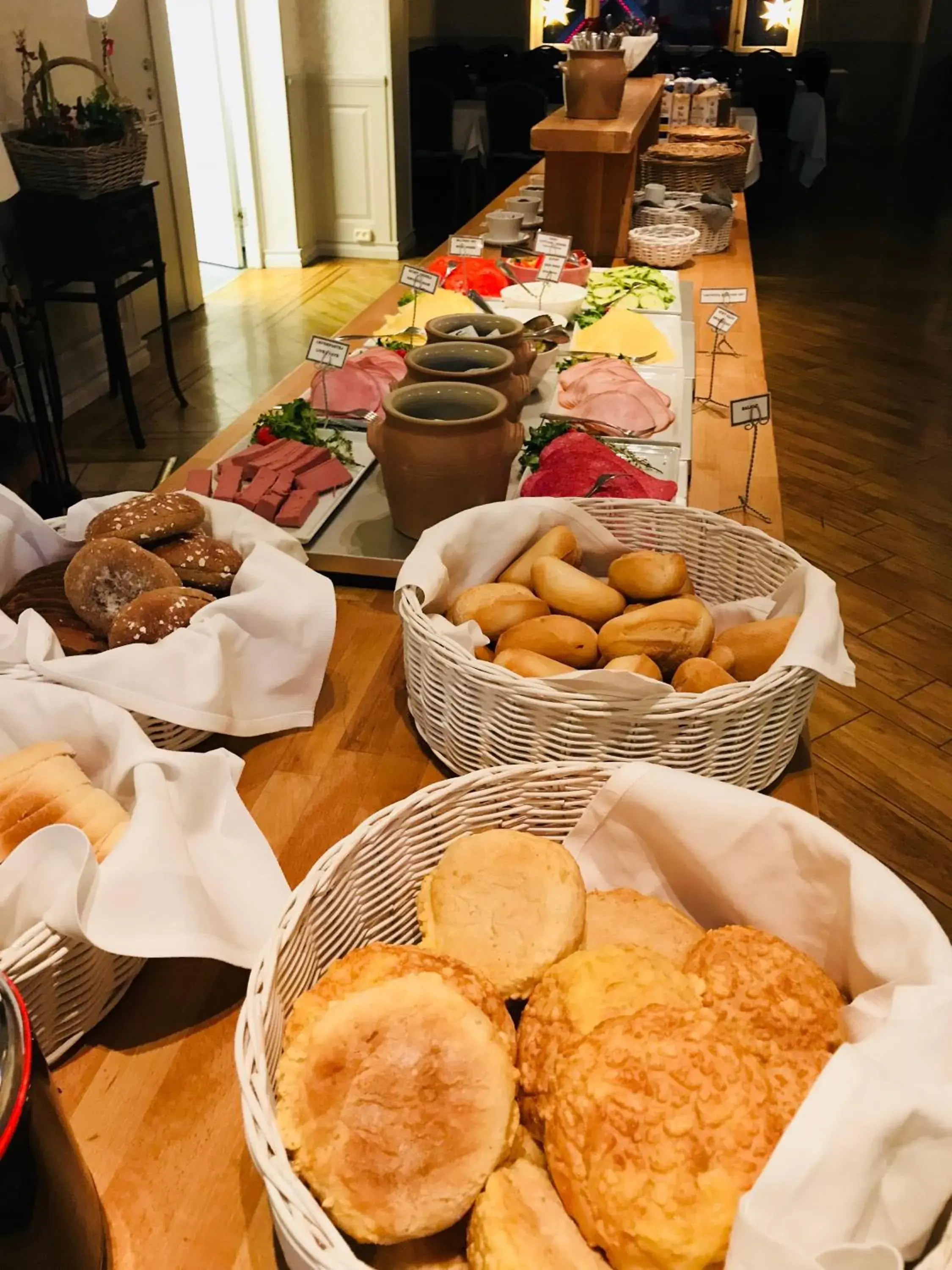 Continental breakfast in Nynäsgården Hotell & Konferens Continental breakfast in Nynäsgården Hotell & Konferens