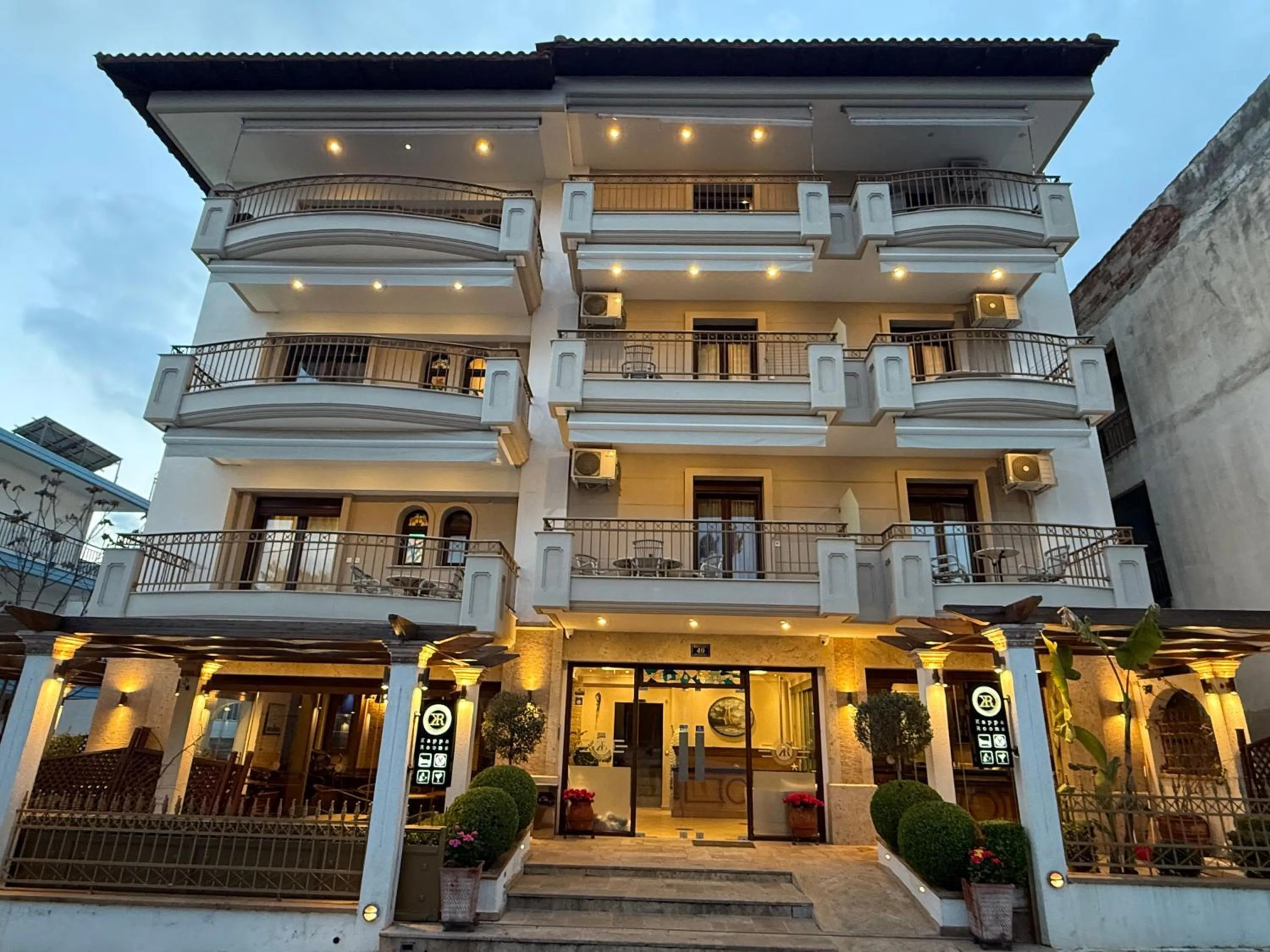 Property building in Kappa Rooms