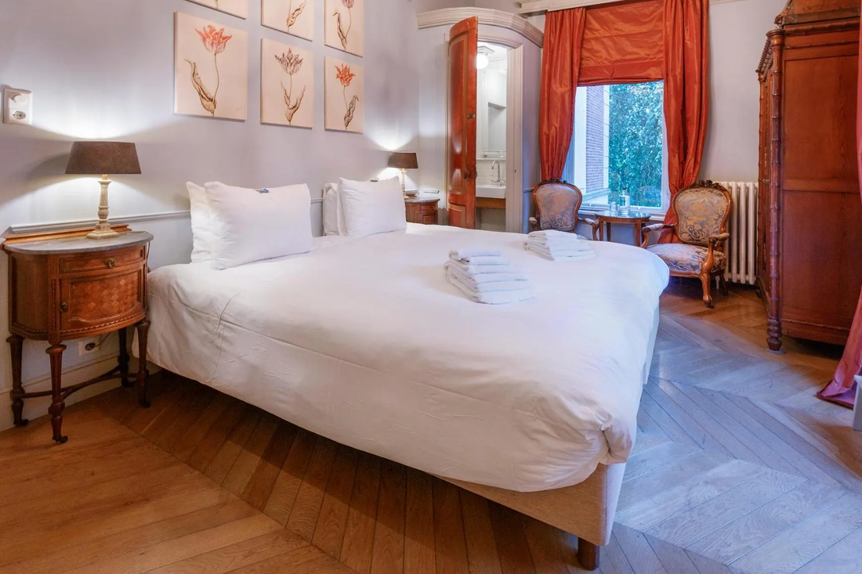 Bed in Logement aan de Vecht