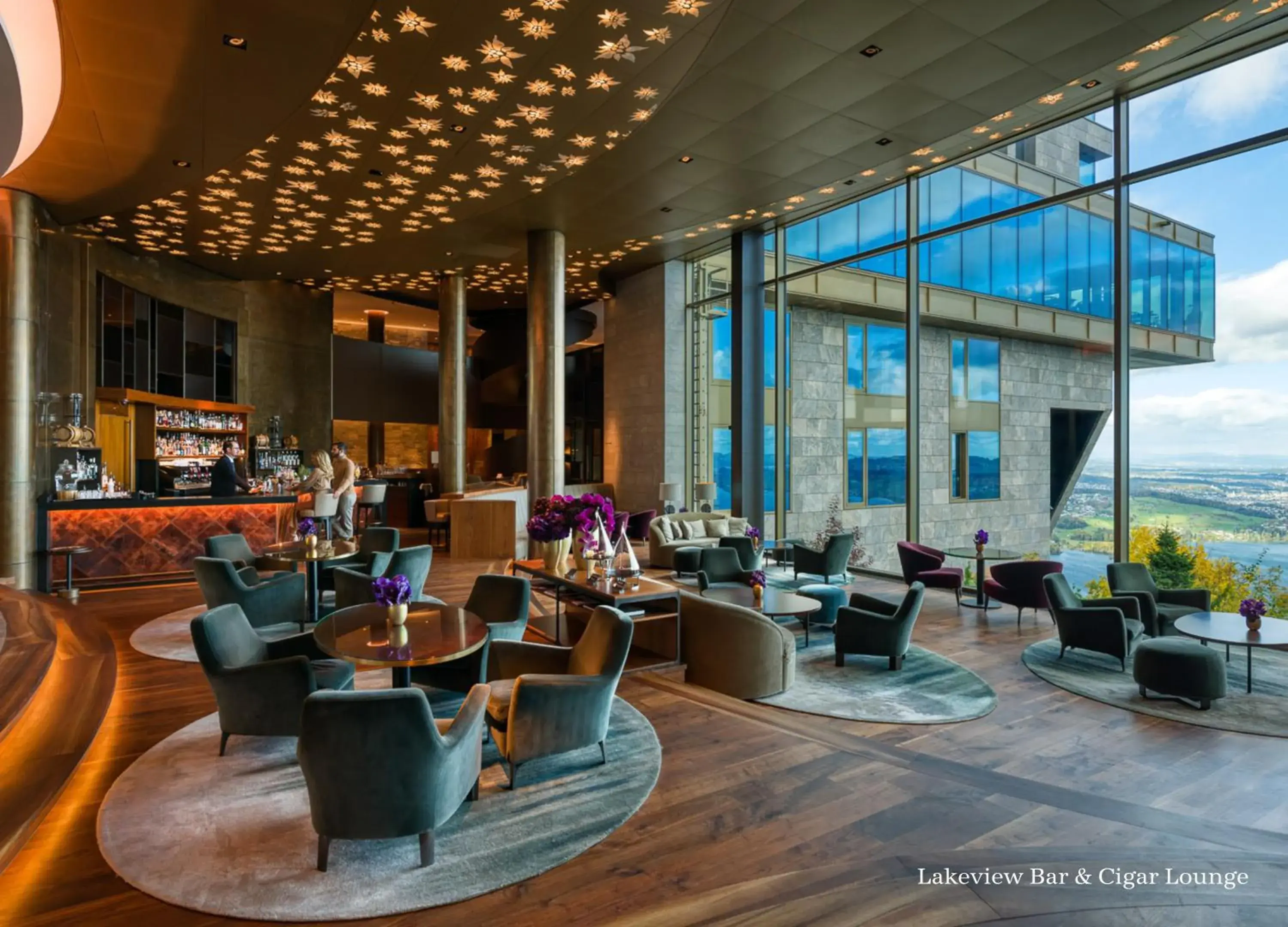 Lounge or bar in Bürgenstock Hotel & Alpine Spa Lounge or bar in Bürgenstock Hotel & Alpine Spa