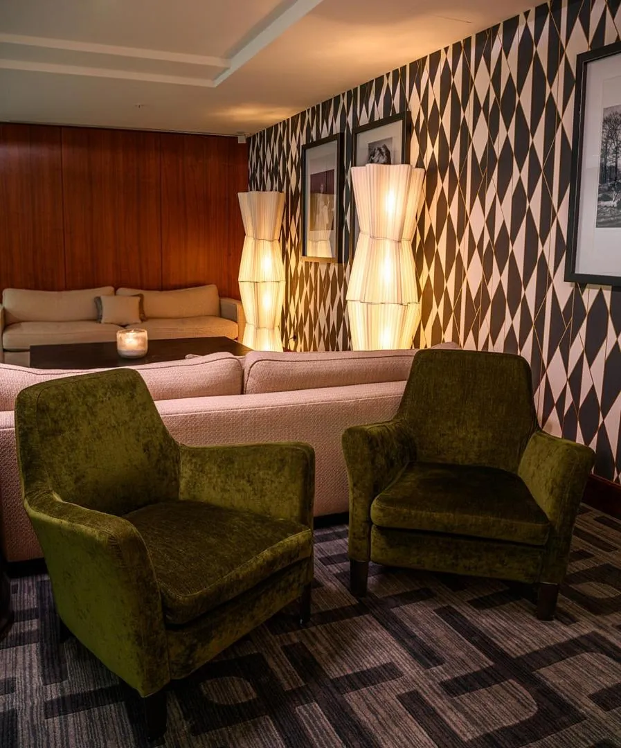 Seating area in Bürgenstock Hotel & Alpine Spa