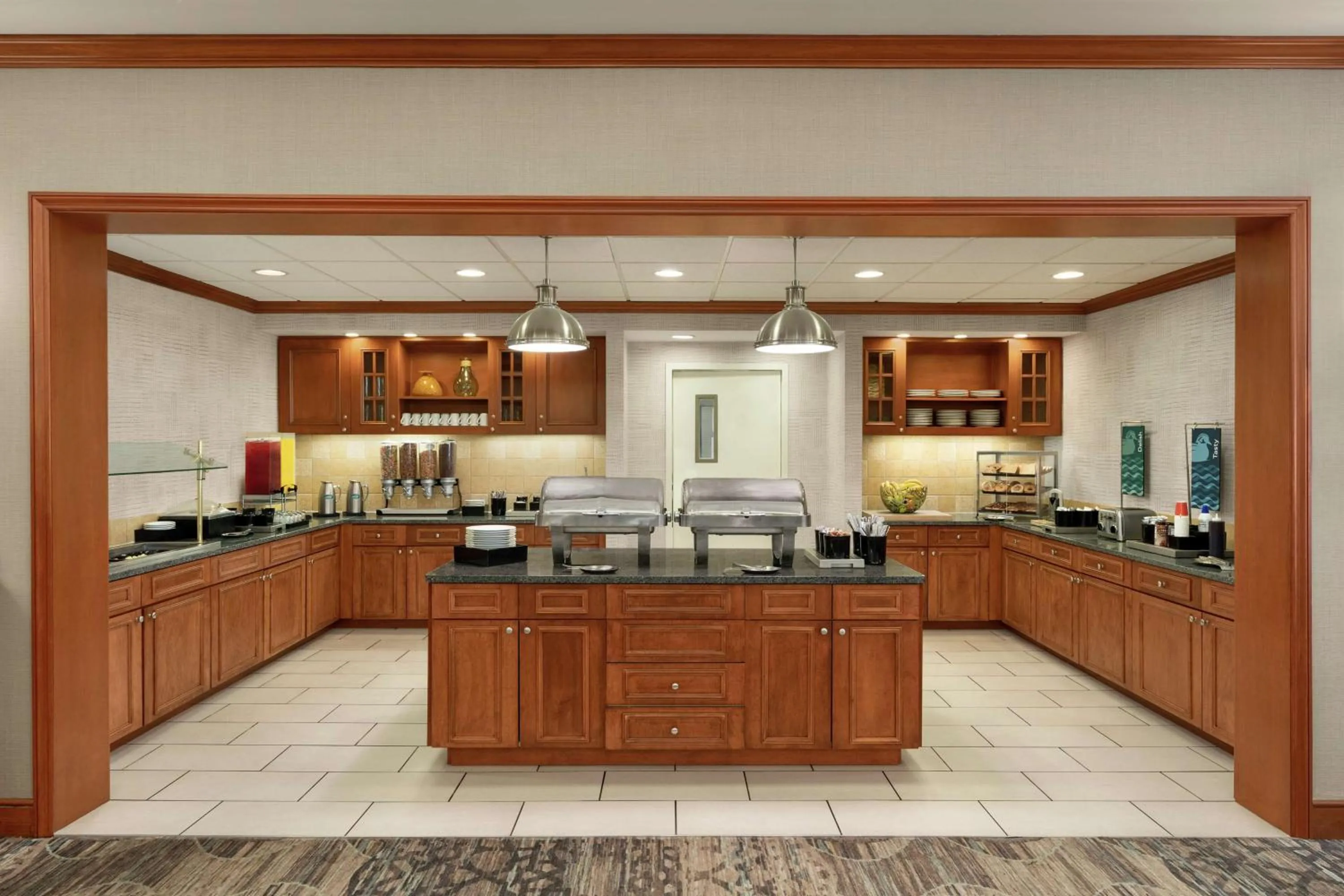 Coffee/tea facilities in Homewood Suites by Hilton Allentown-Bethlehem Airport