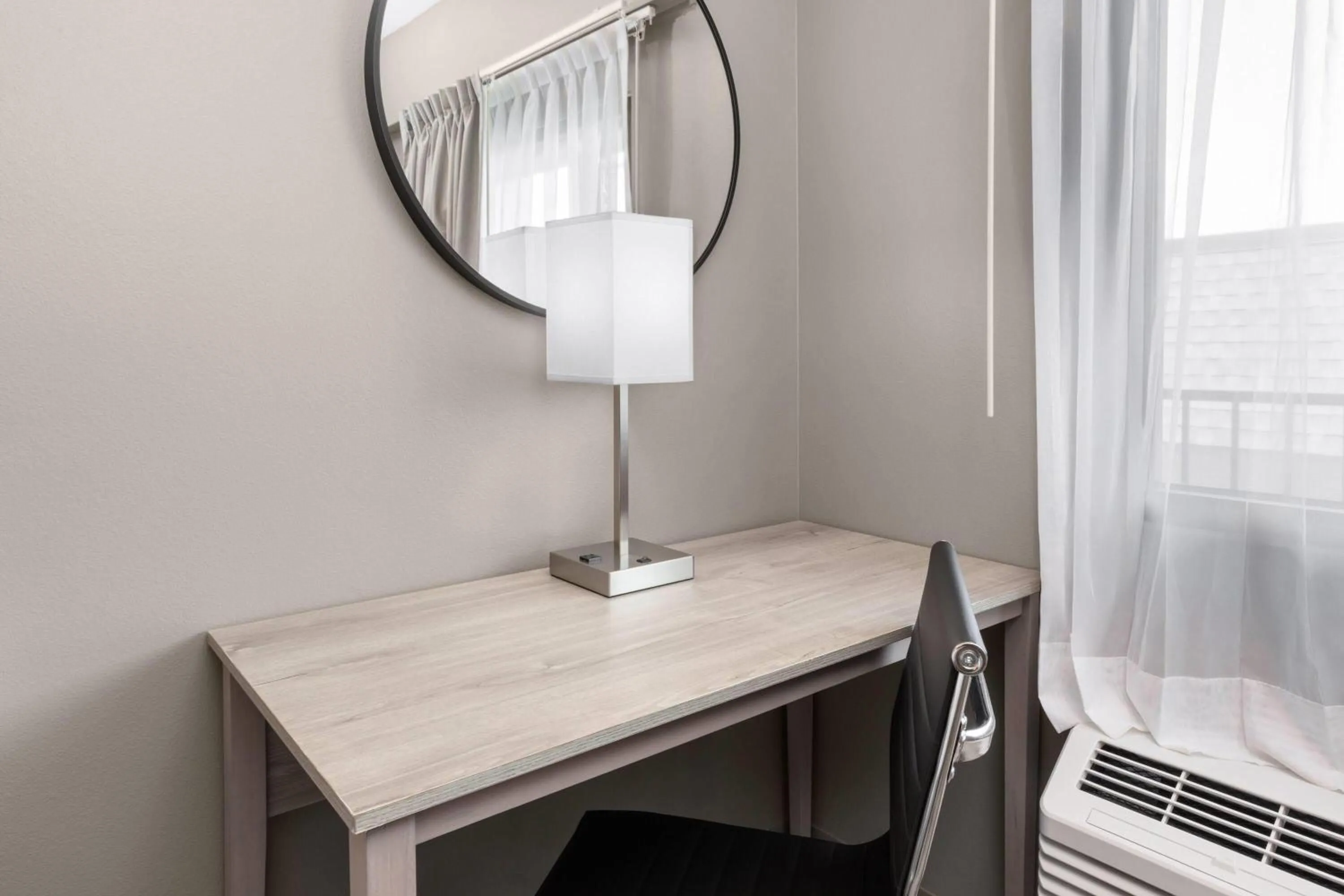 Photo of the whole room in Ramada by Wyndham Kenner New Orleans Airport South