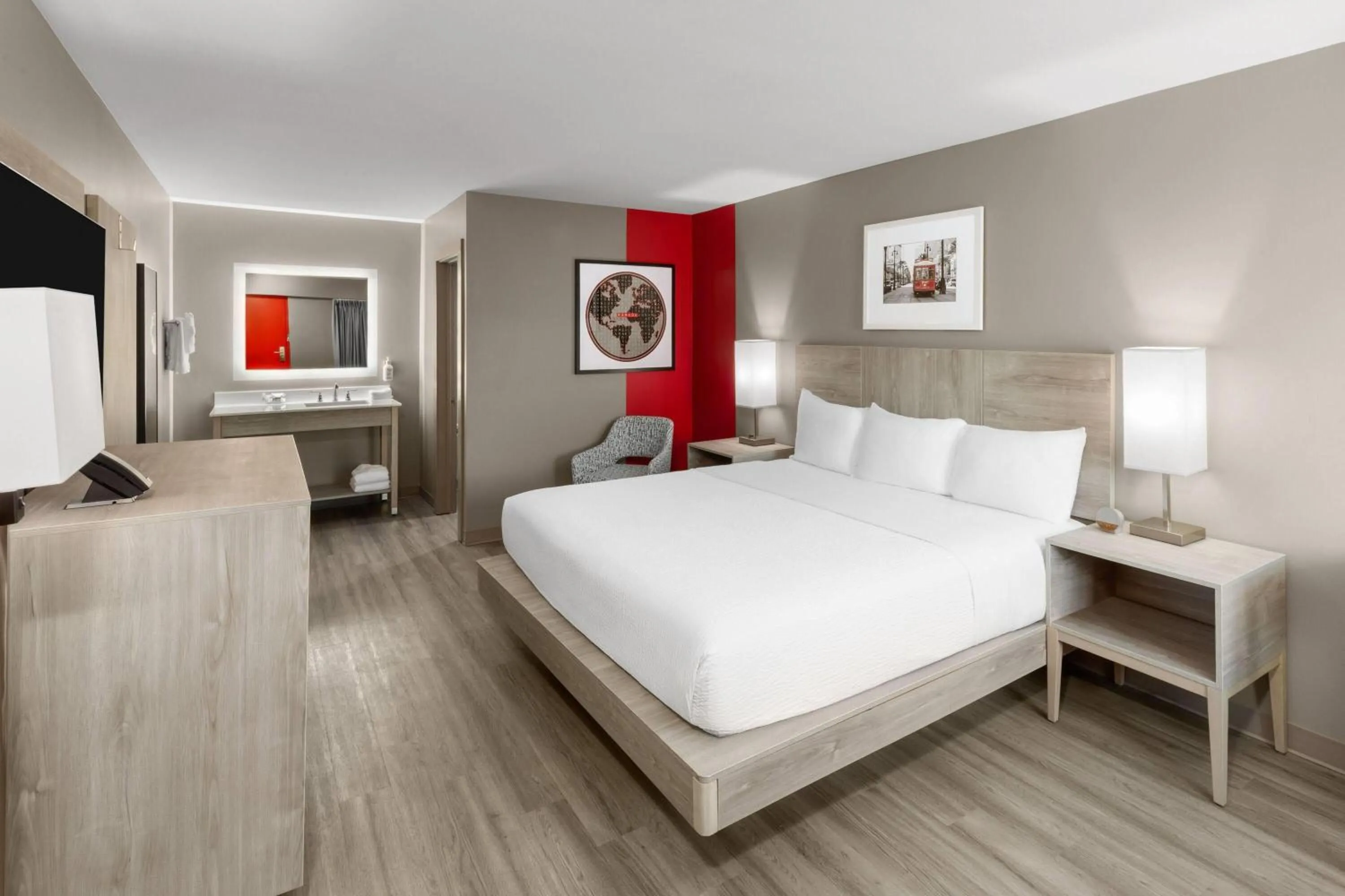 Photo of the whole room, Bed in Ramada by Wyndham Kenner New Orleans Airport South