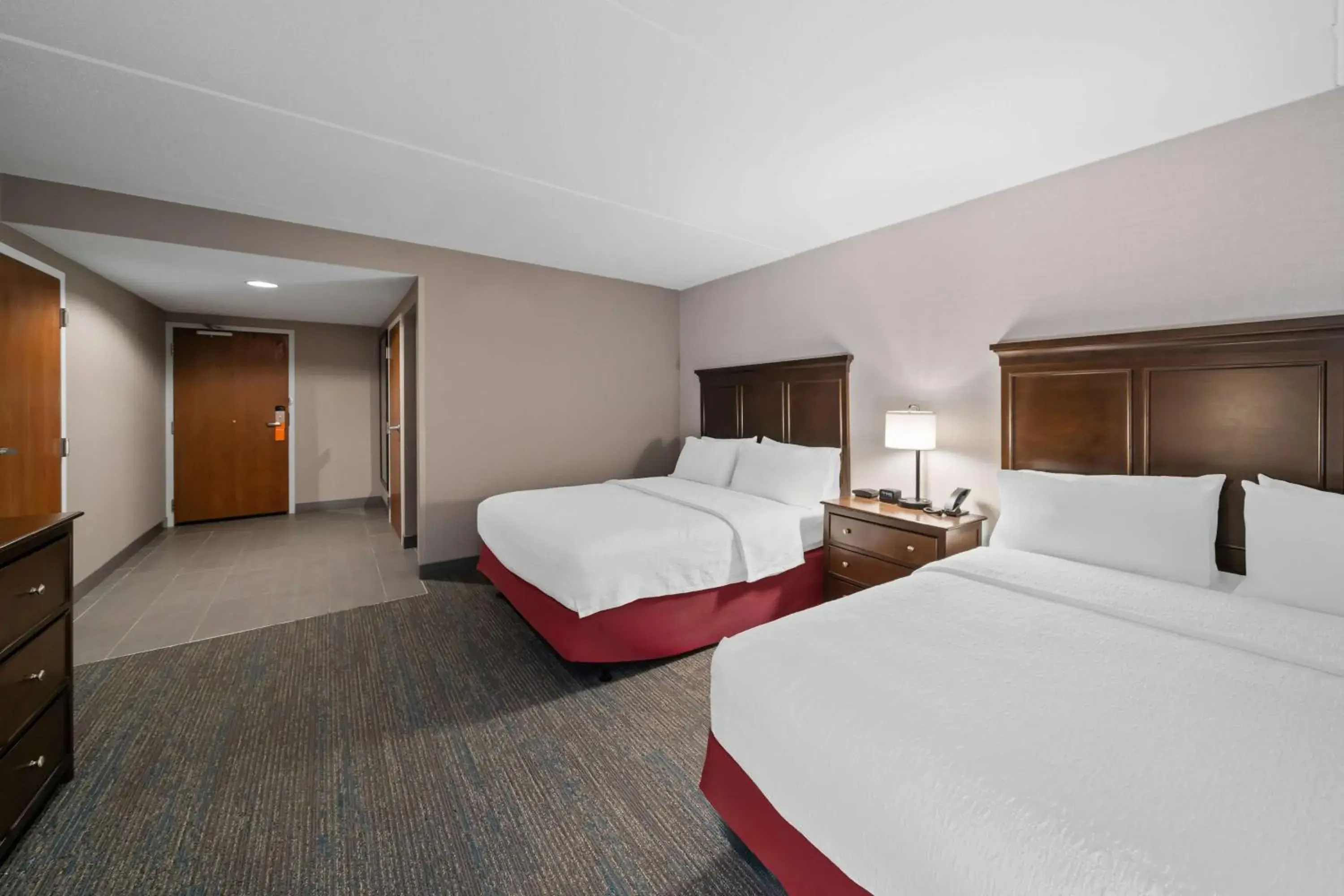 Queen Room with Two Queen Beds - Mobility Accessible in Hampton Inn Franklin Queen Room with Two Queen Beds - Mobility Accessible in Hampton Inn Franklin