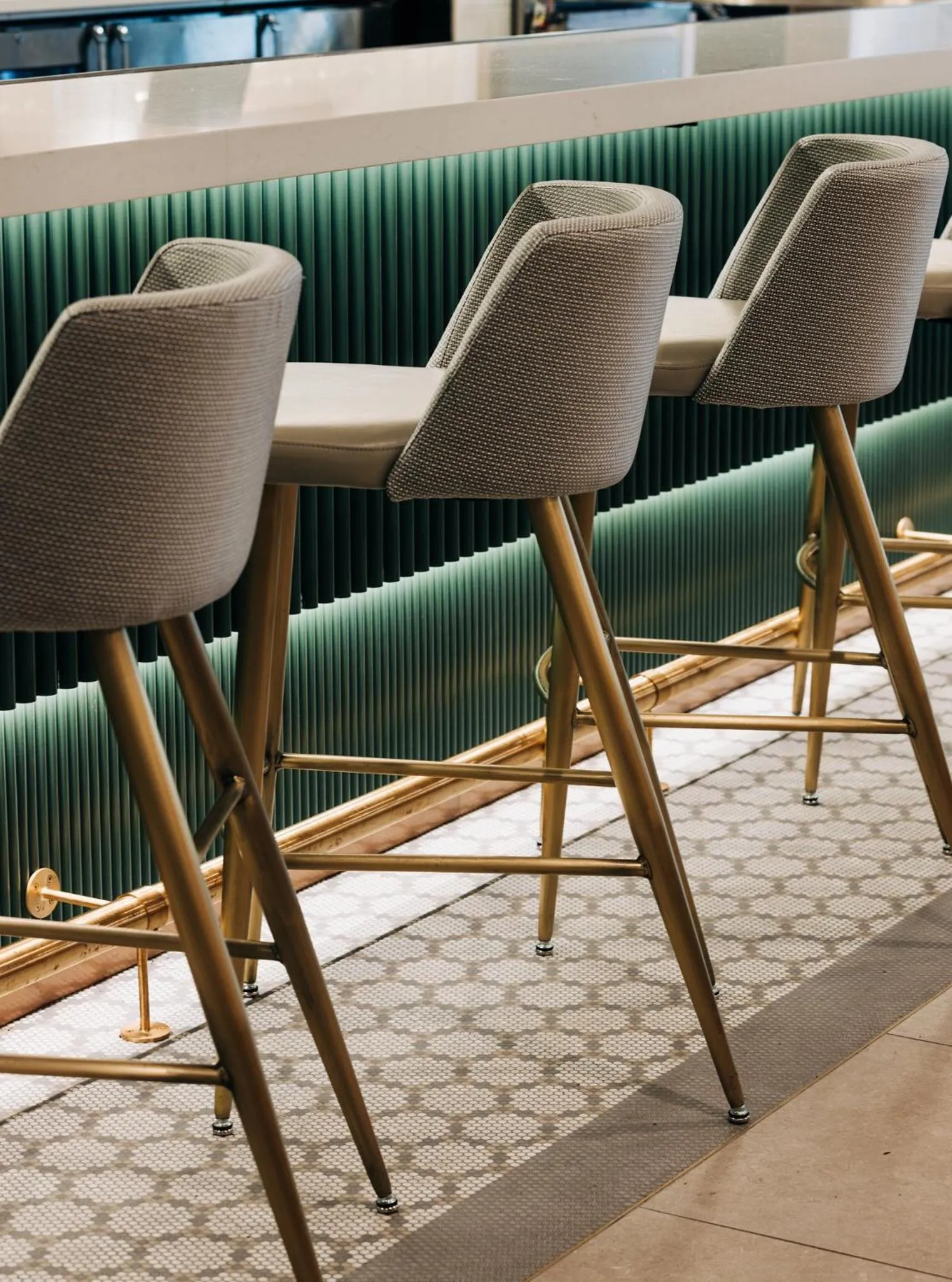 Restaurant/places to eat in Crowne Plaza Louisville Airport Expo Ctr by IHG