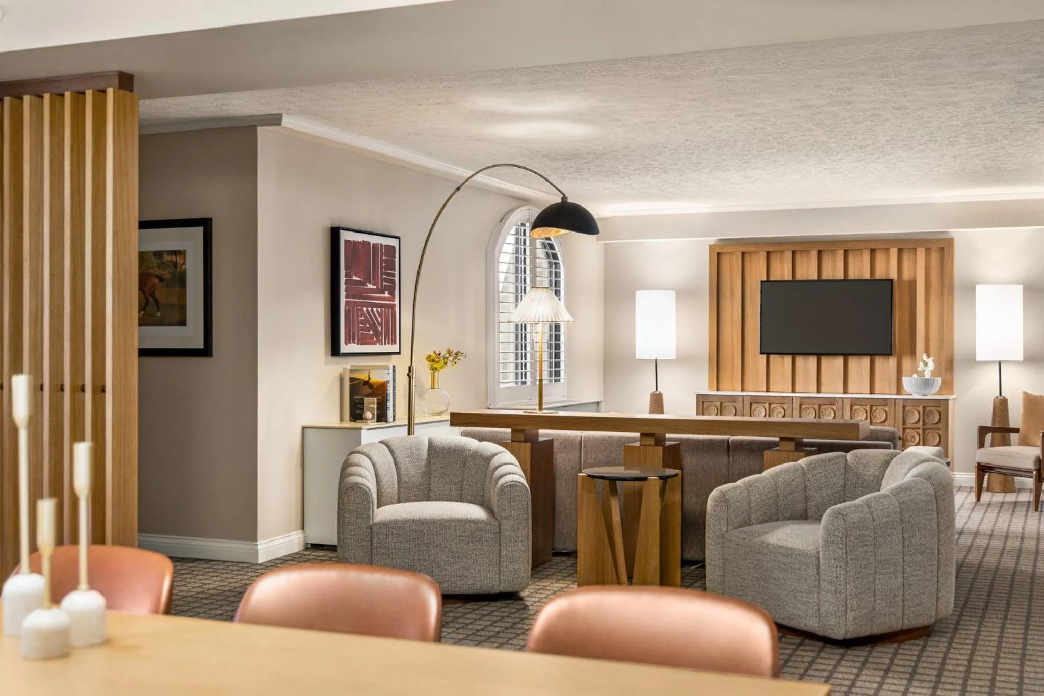 Photo of the whole room in Crowne Plaza Louisville Airport Expo Ctr by IHG