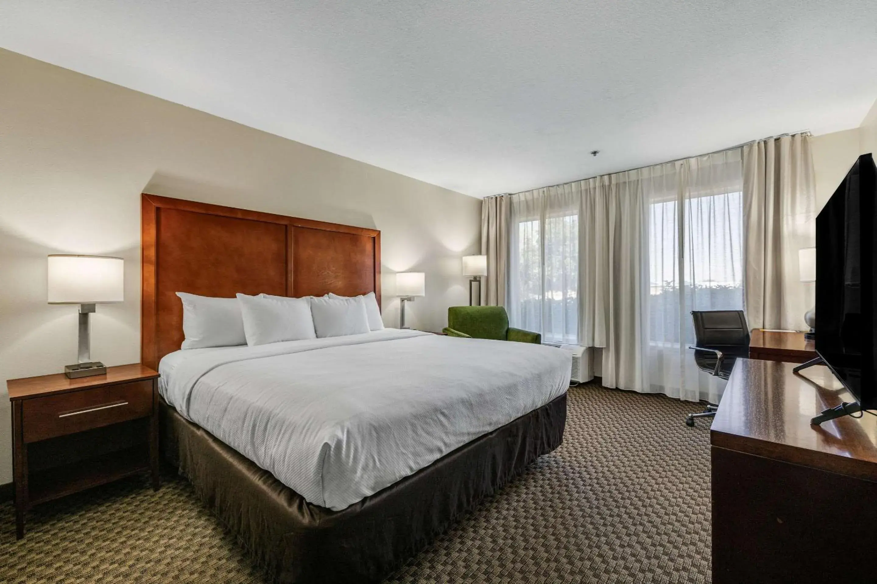 Bedroom, Bed in Comfort Inn & Suites Logan Near University Bedroom, Bed in Comfort Inn & Suites Logan Near University