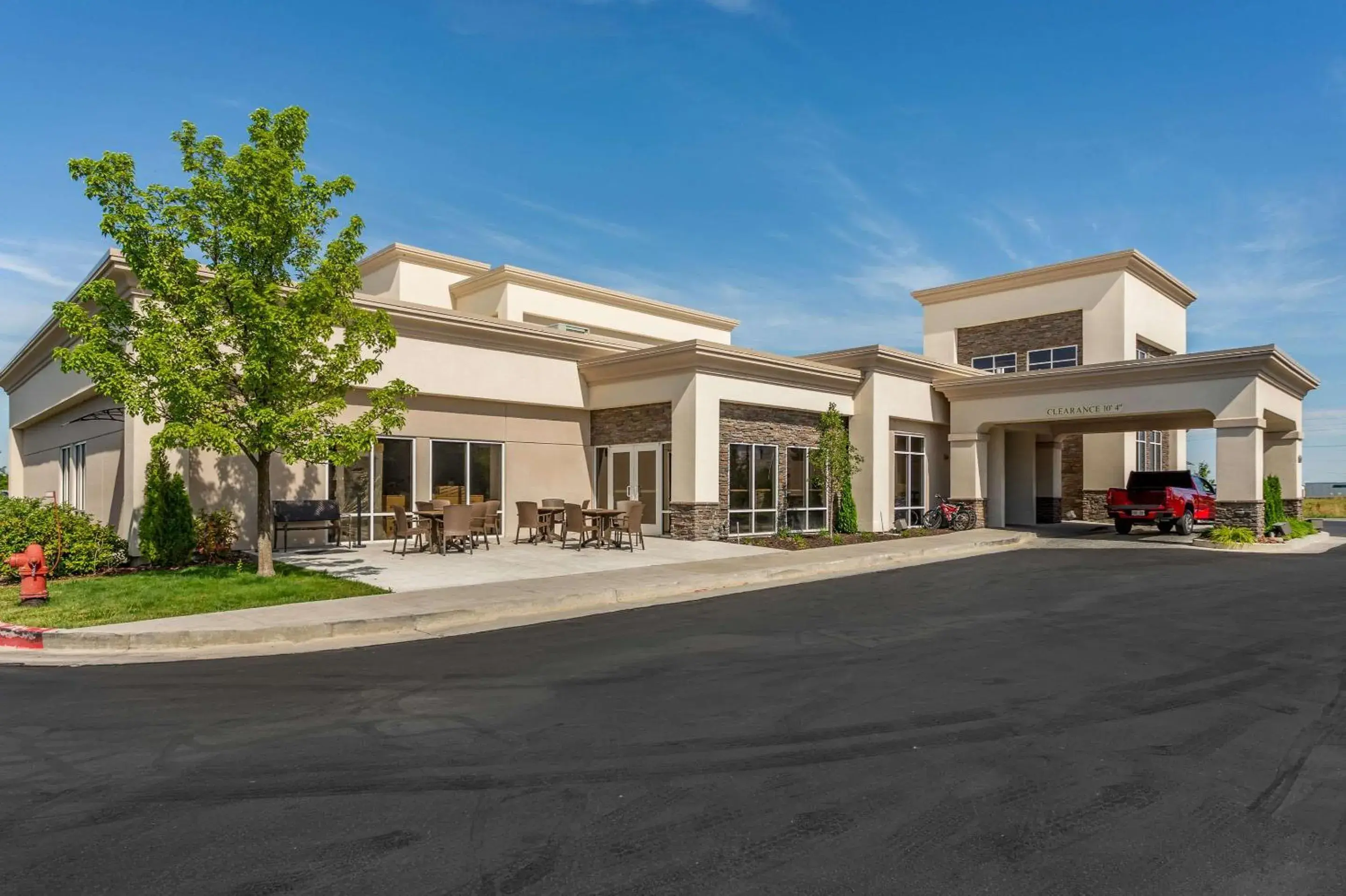Property building in Comfort Inn & Suites Logan Near University Property building in Comfort Inn & Suites Logan Near University