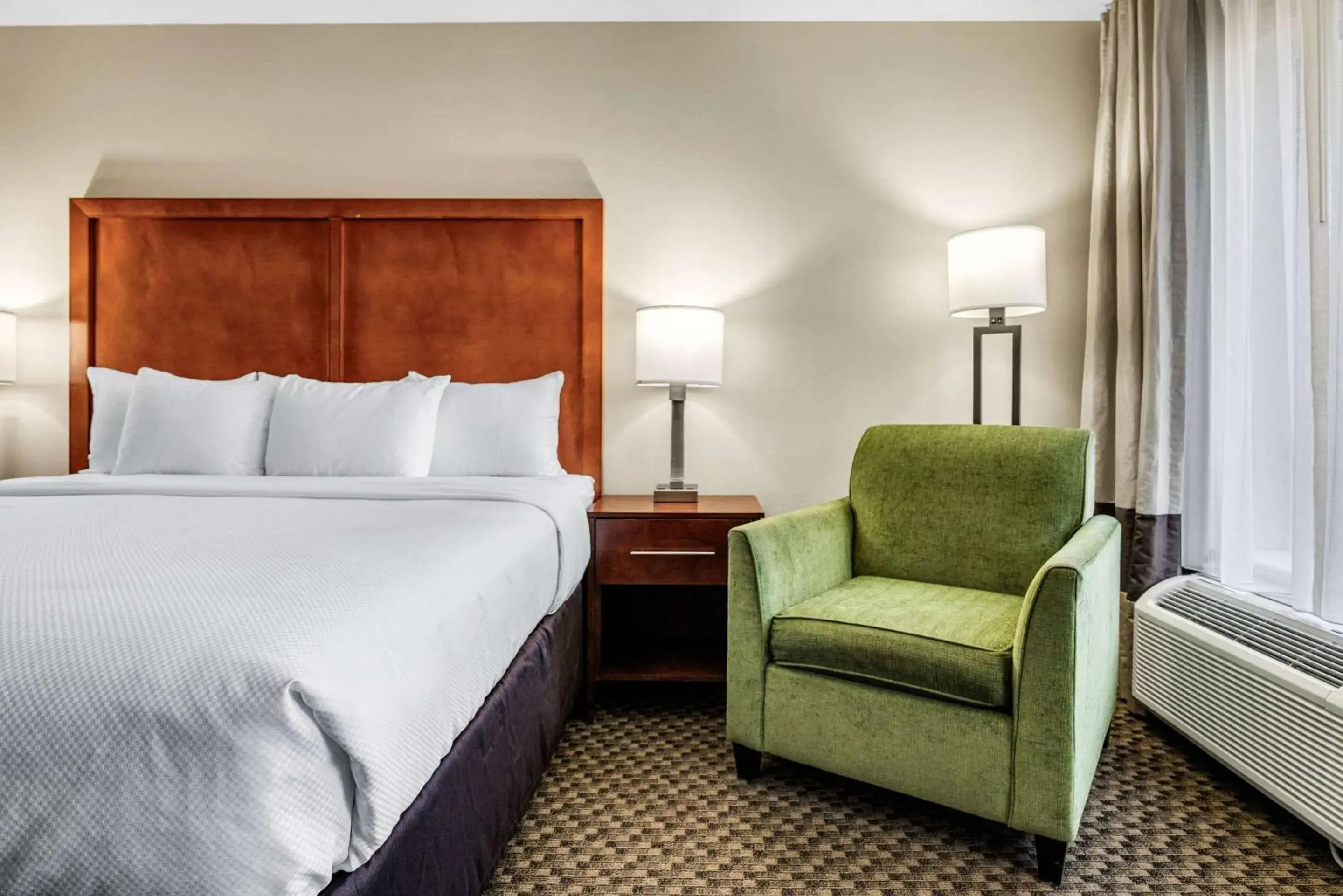 Bedroom, Bed in Comfort Inn & Suites Logan Near University Bedroom, Bed in Comfort Inn & Suites Logan Near University