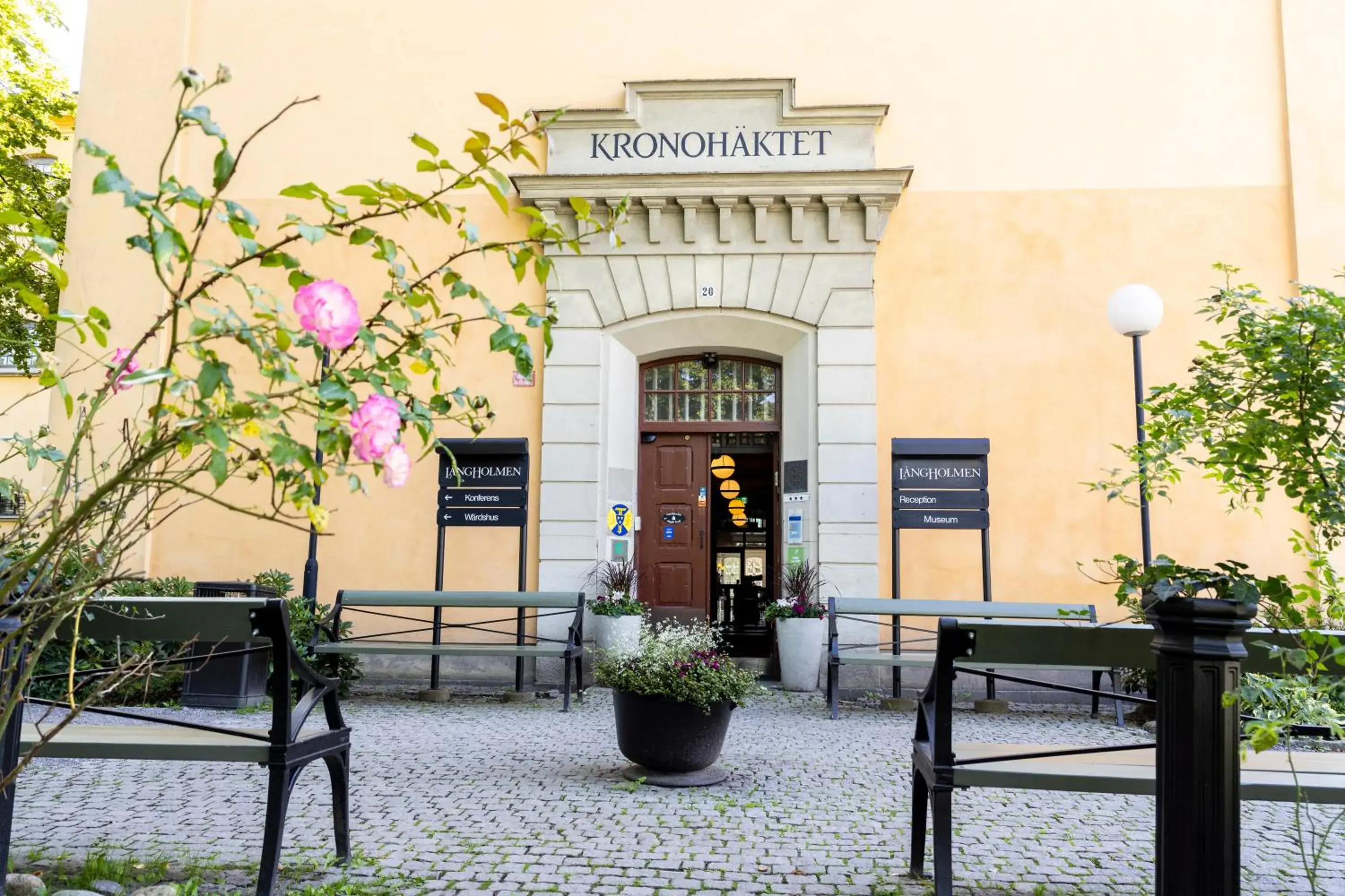 Facade/entrance in Långholmen Hotell Facade/entrance in Långholmen Hotell
