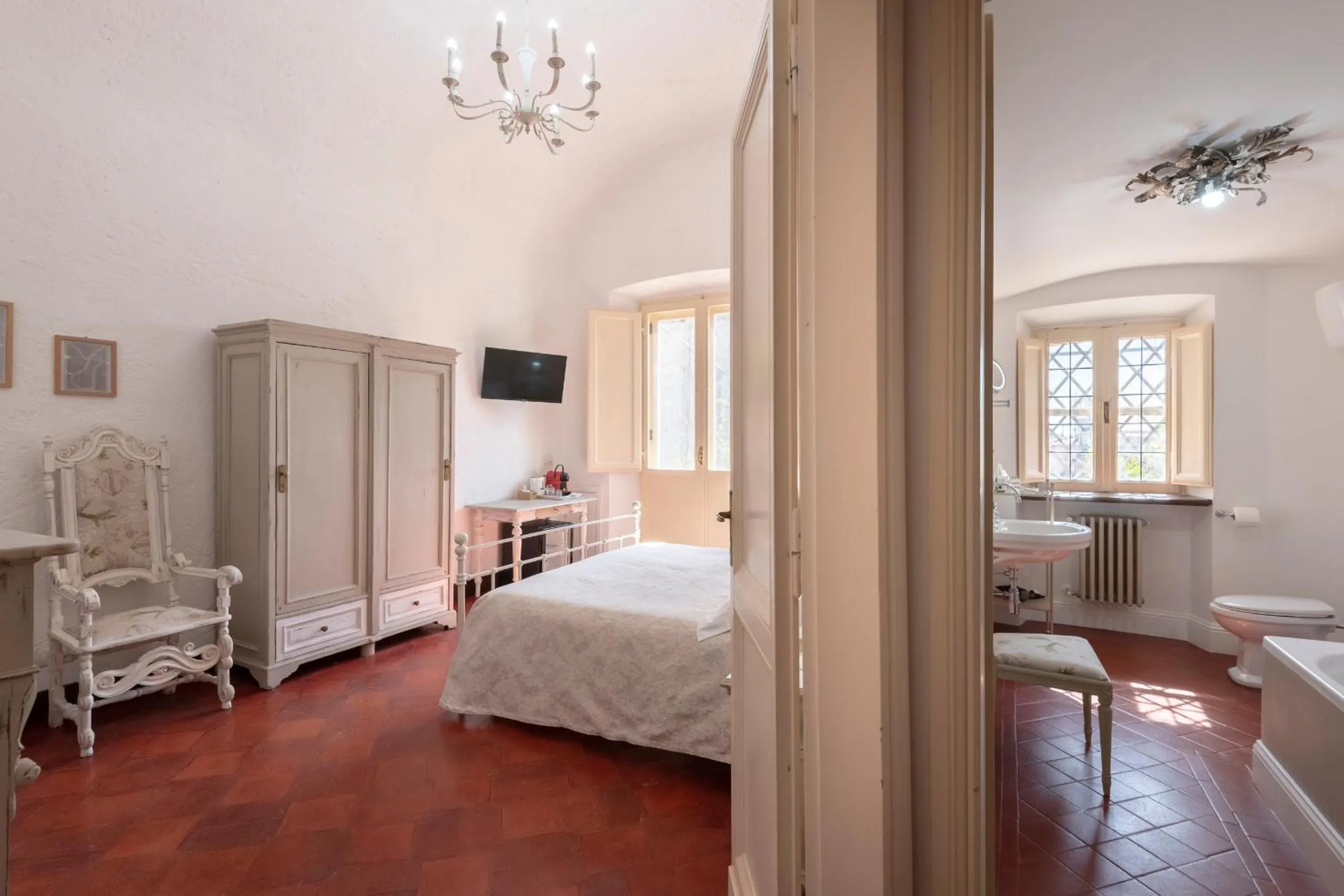 Photo of the whole room, Bed in Fattoria Pian Di Rocca