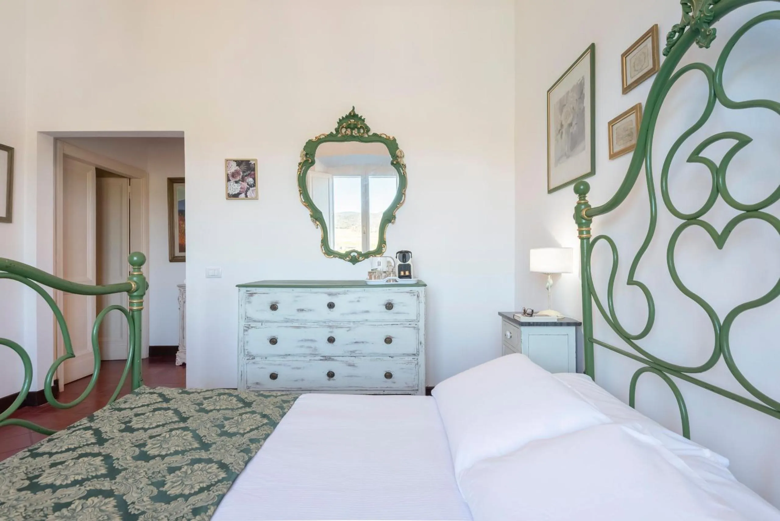 View (from property/room), Bed in Fattoria Pian Di Rocca