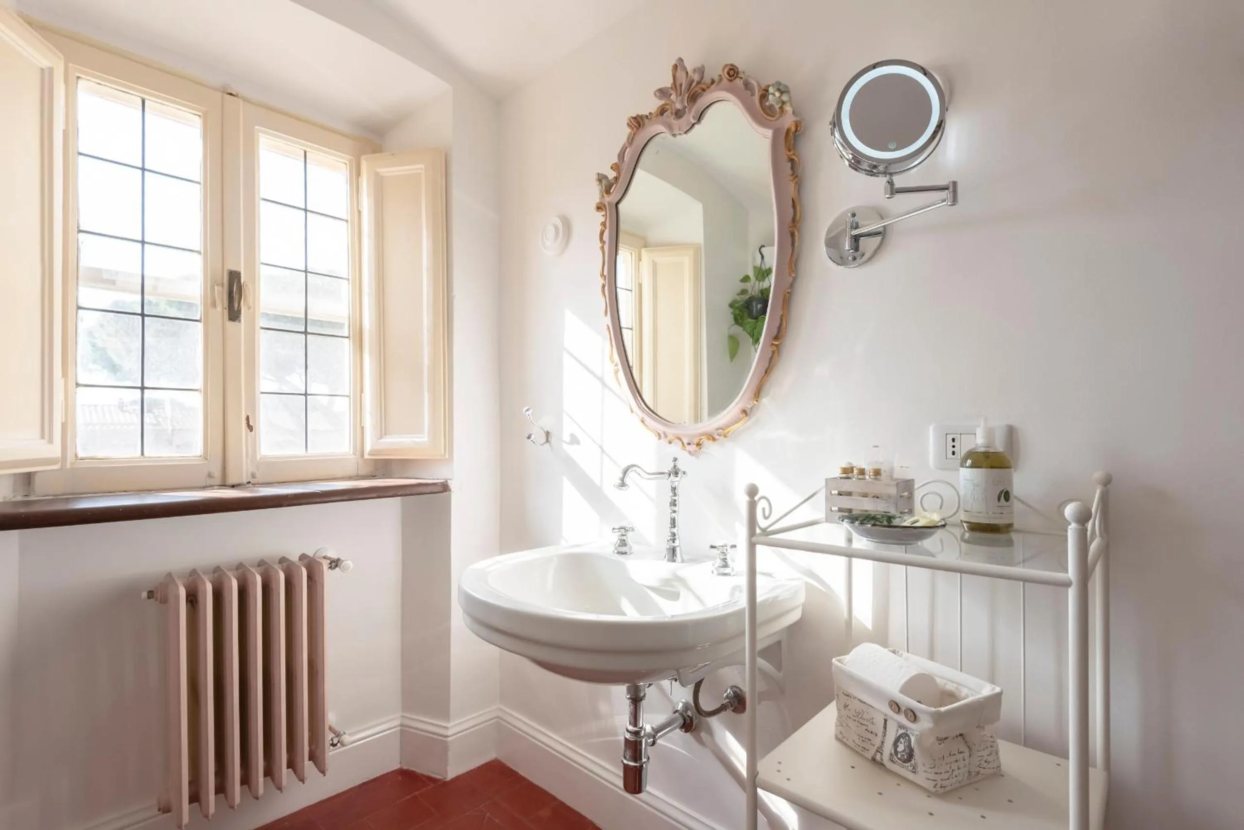 Bathroom in Fattoria Pian Di Rocca