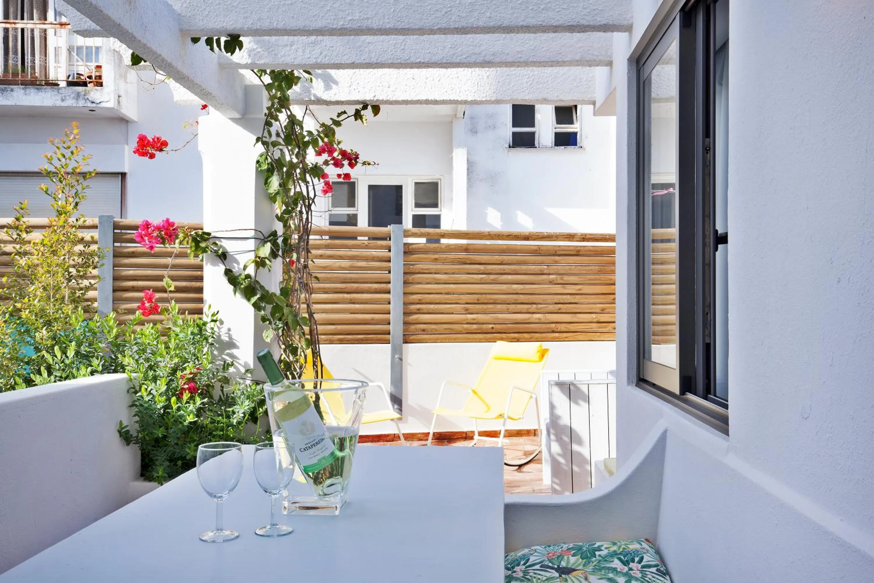 Balcony/Terrace in The Salty Lodge