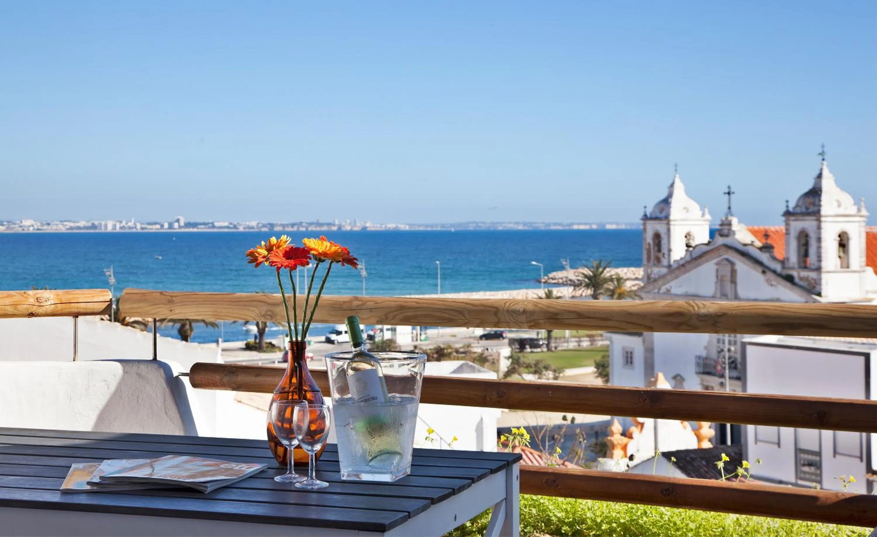 Sea view in The Salty Lodge