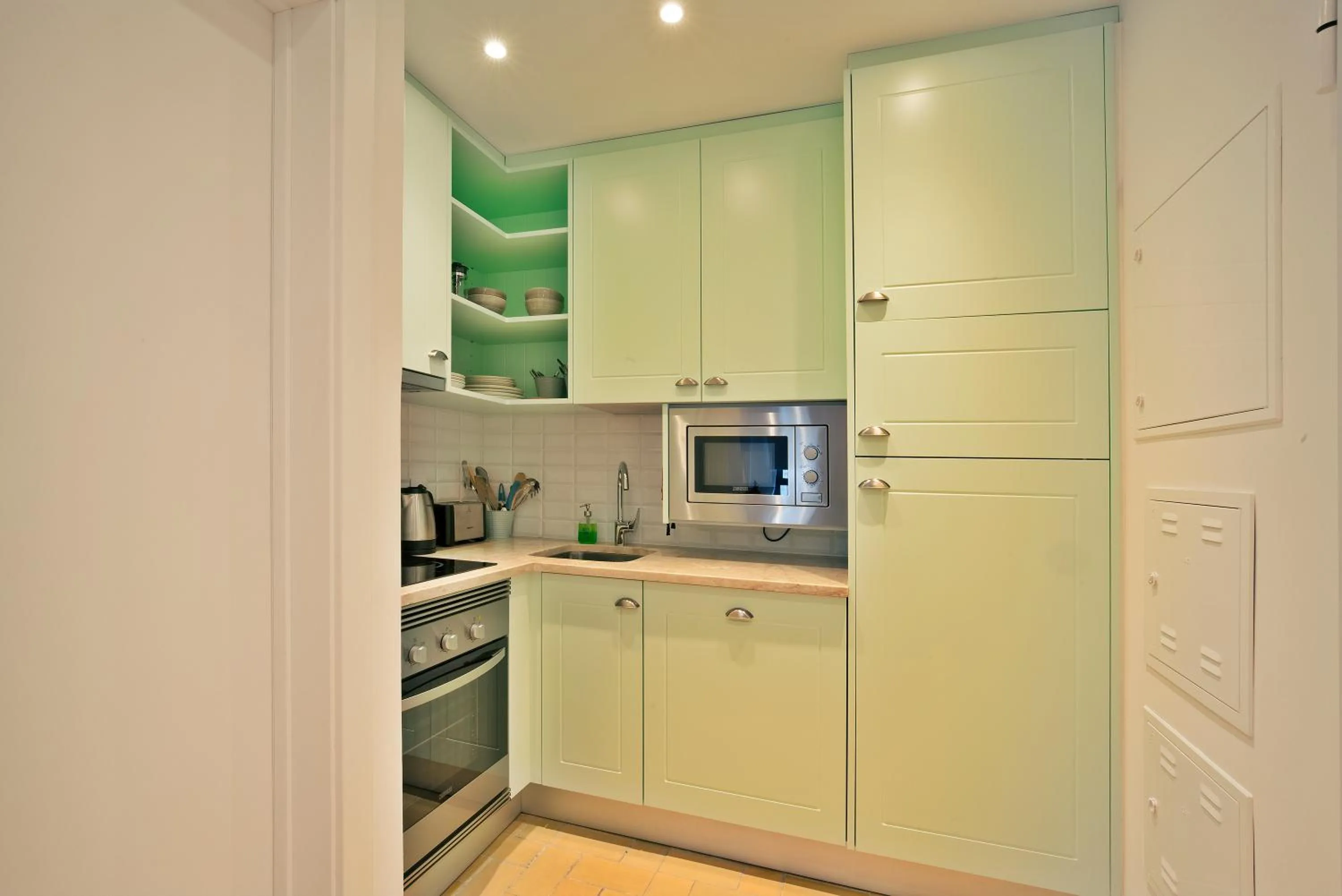 Kitchen or kitchenette in The Salty Lodge