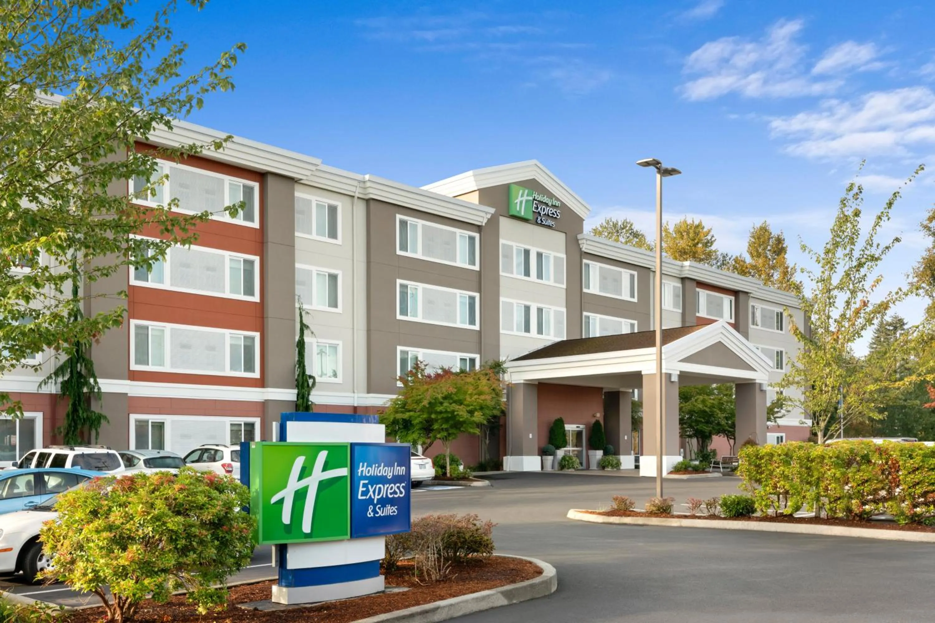 Property building in Holiday Inn Express Hotel & Suites Marysville by IHG