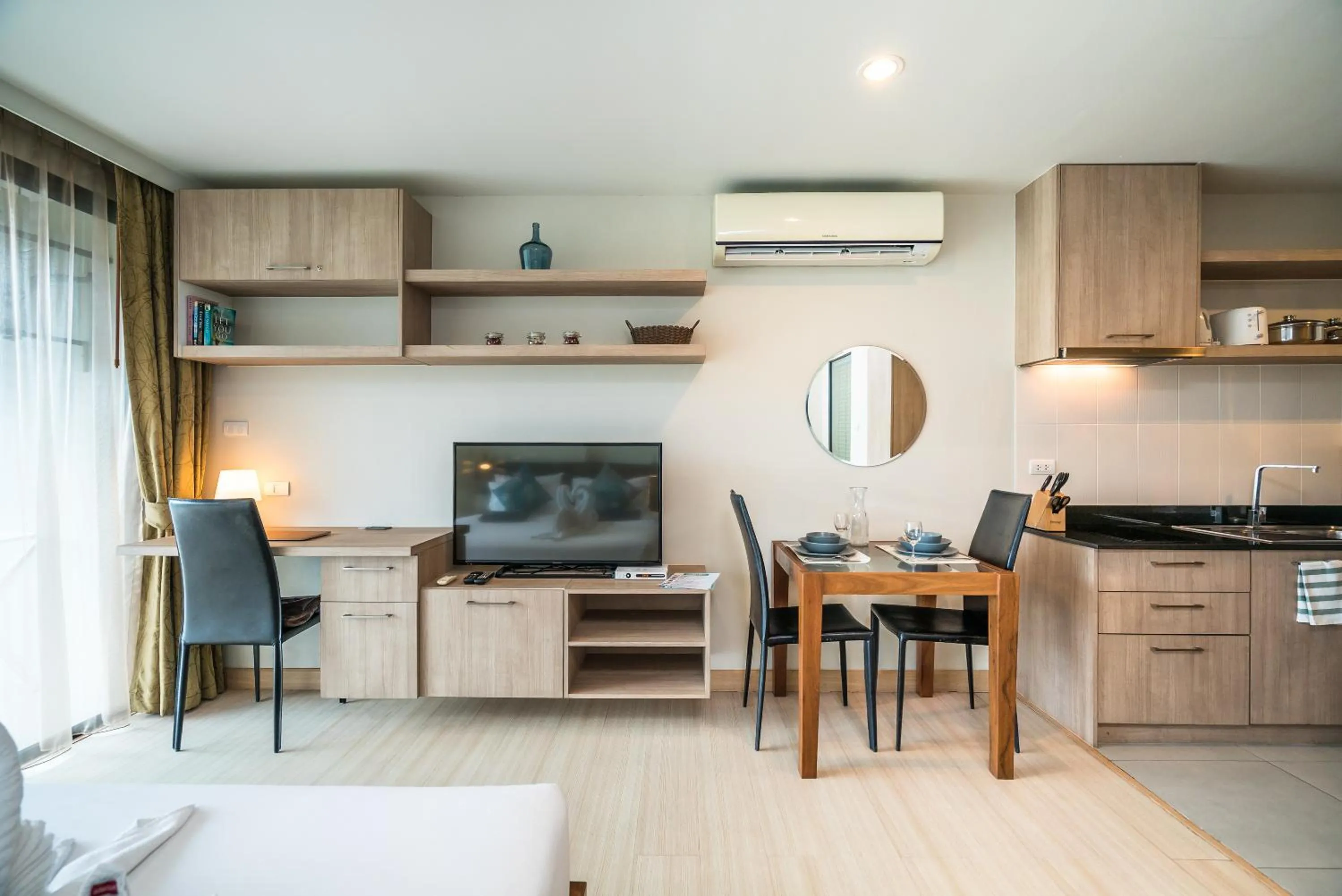TV and multimedia in Apartments at The Bliss Condo by Lofty