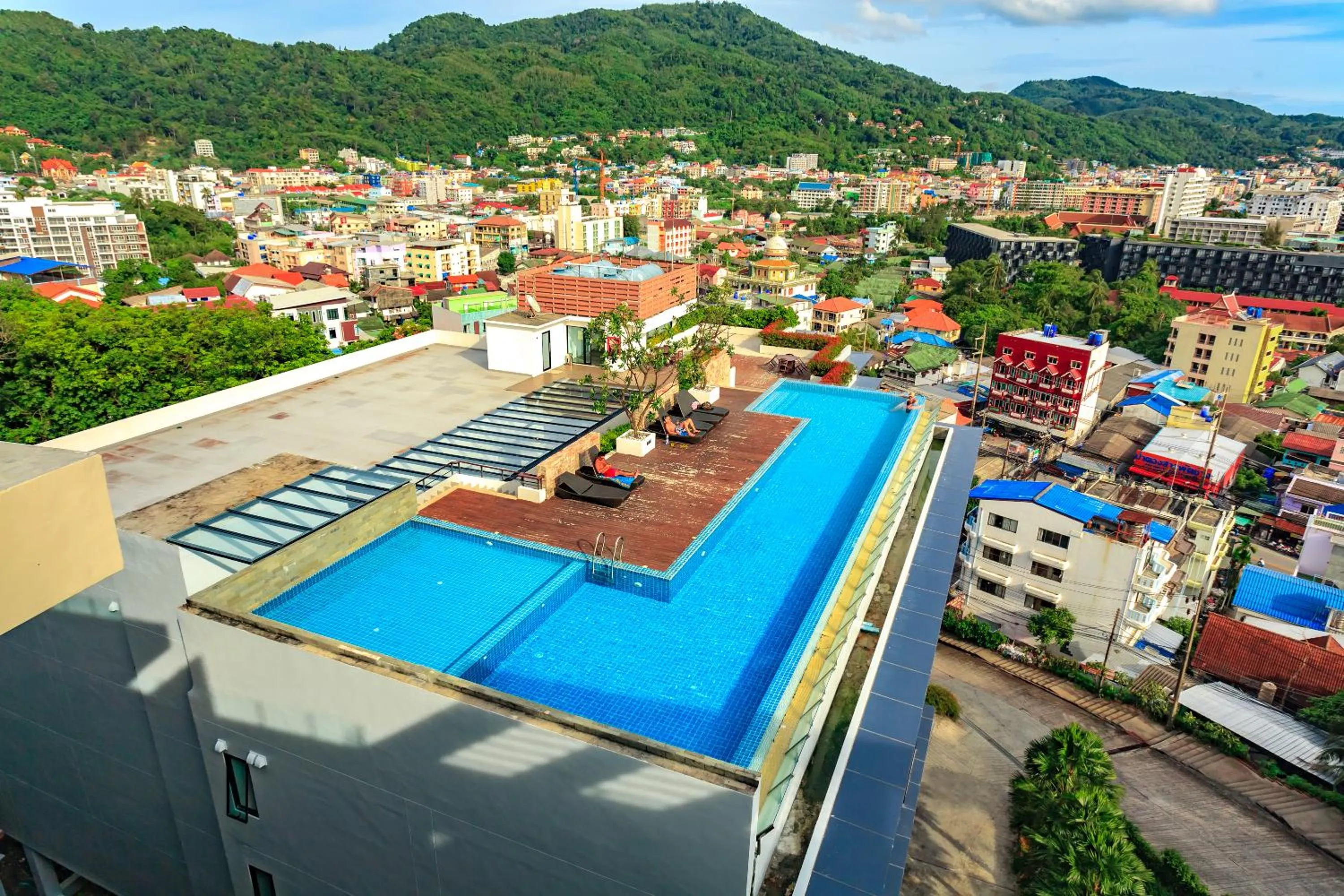 Bird's eye view in Apartments at The Bliss Condo by Lofty