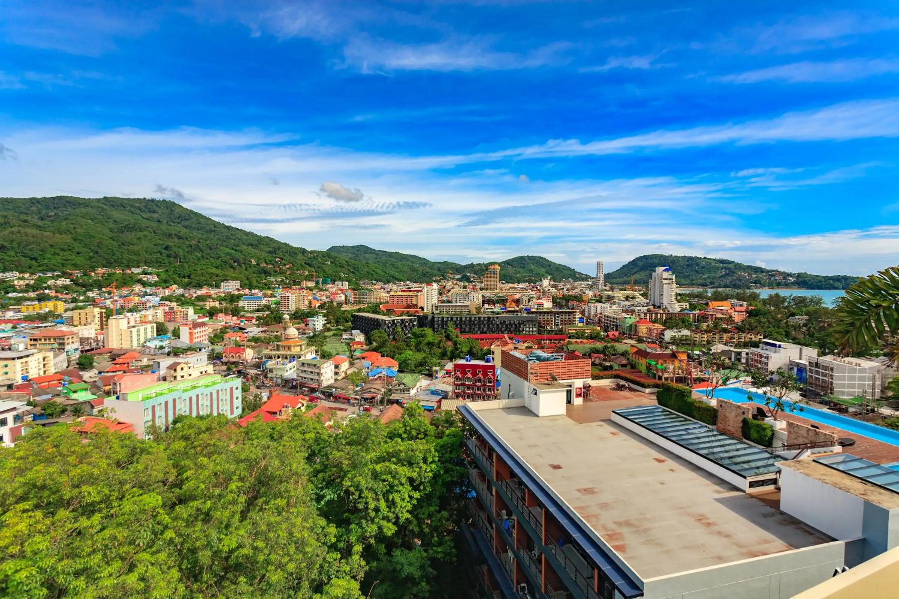 Bird's eye view in Apartments at The Bliss Condo by Lofty