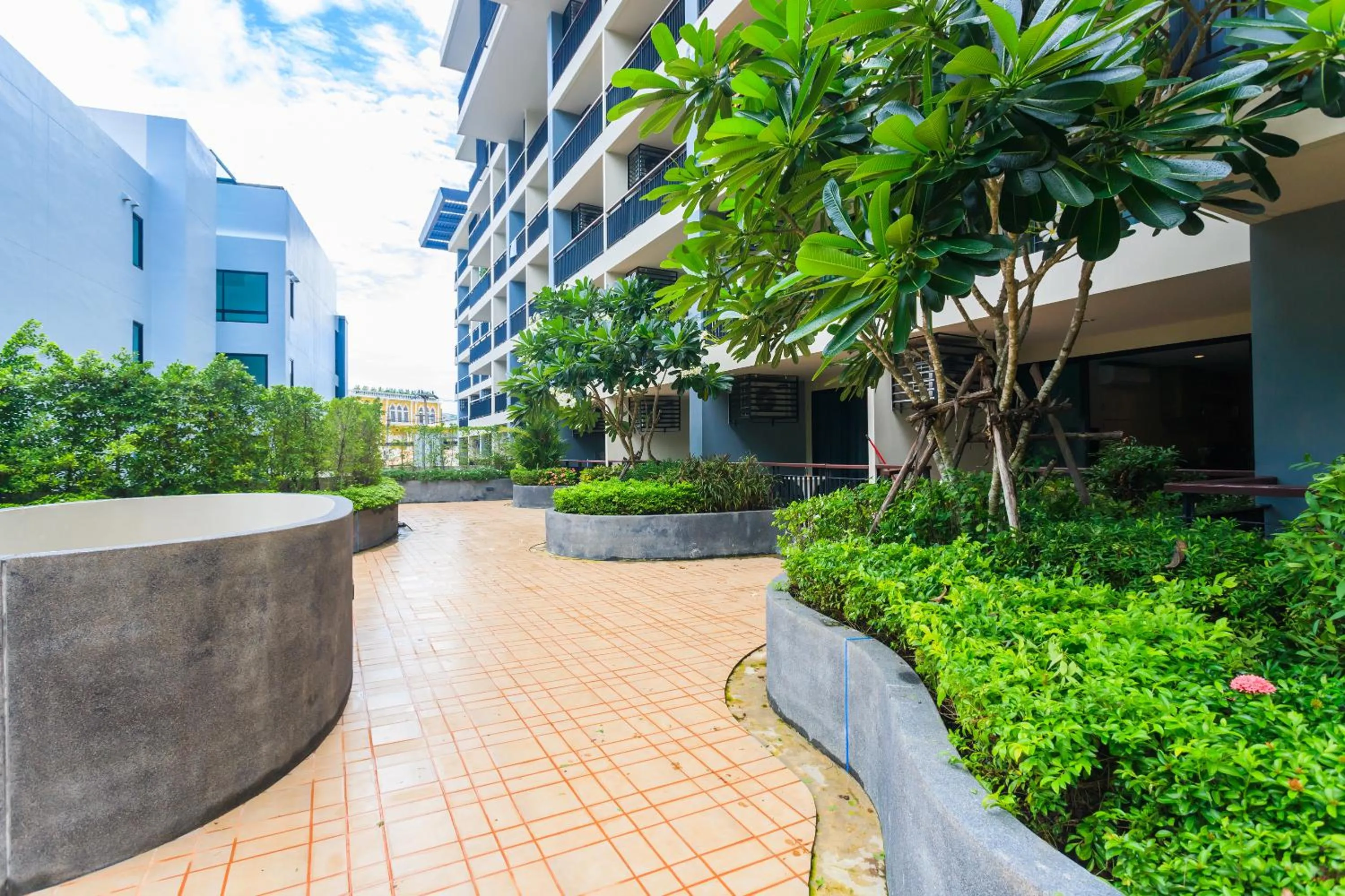 Facade/entrance in Apartments at The Bliss Condo by Lofty