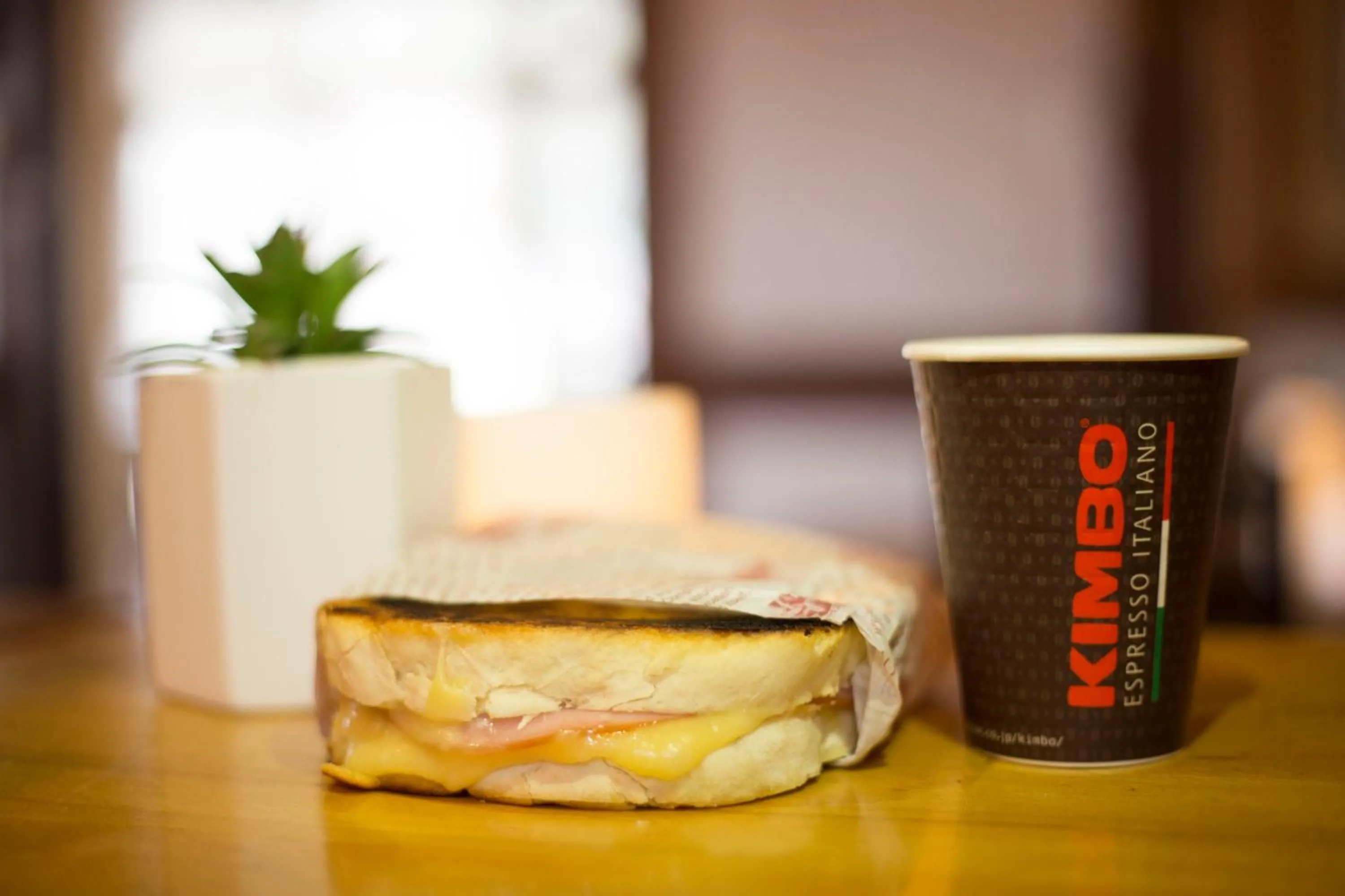 Restaurant/places to eat in Powder Temple