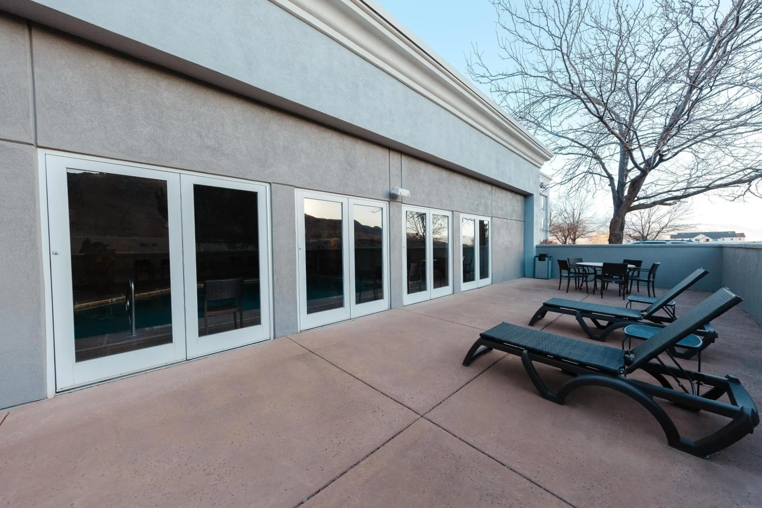 Patio in Hampton Inn Richfield