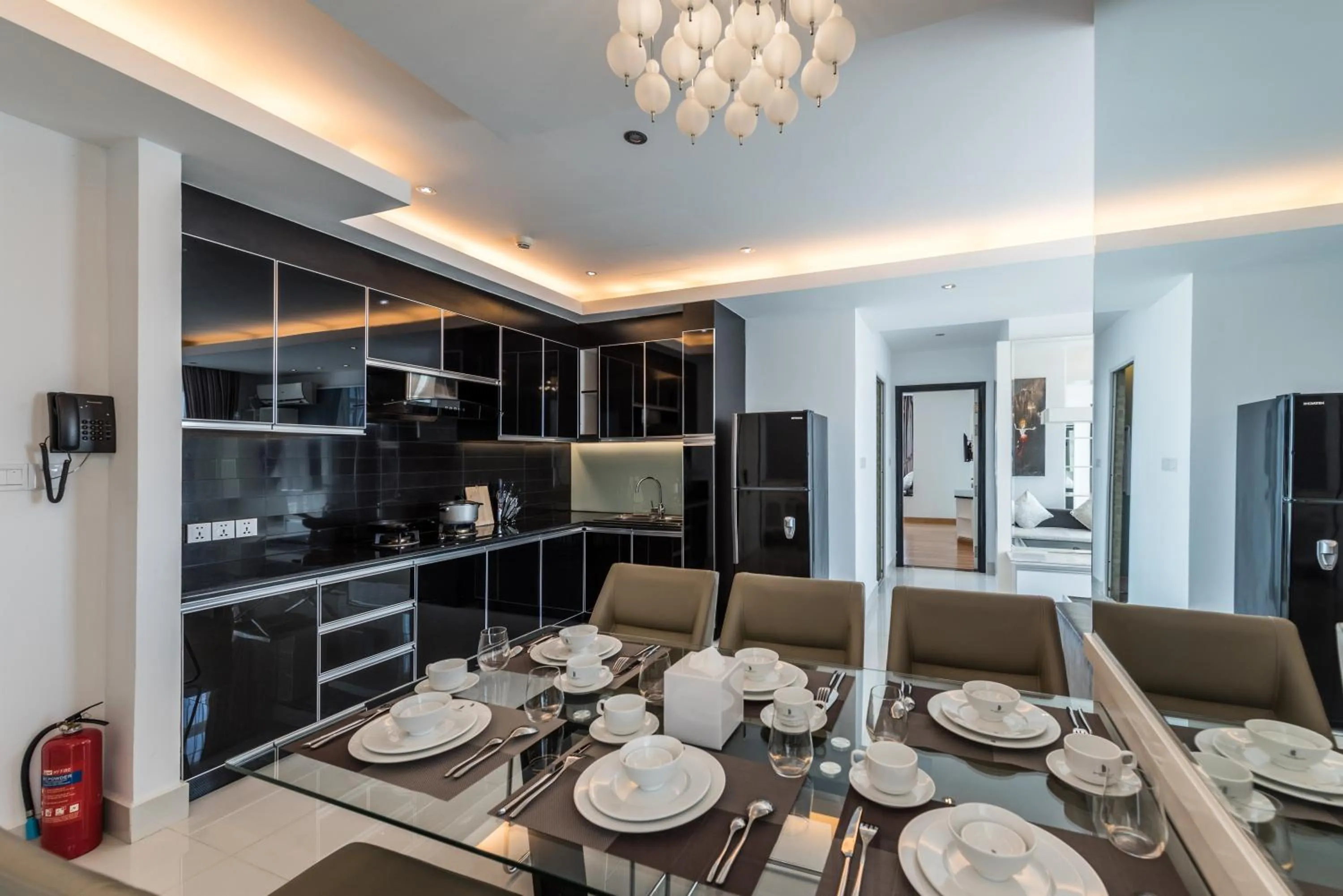 Dining area in Naki Suites @ Silvertown