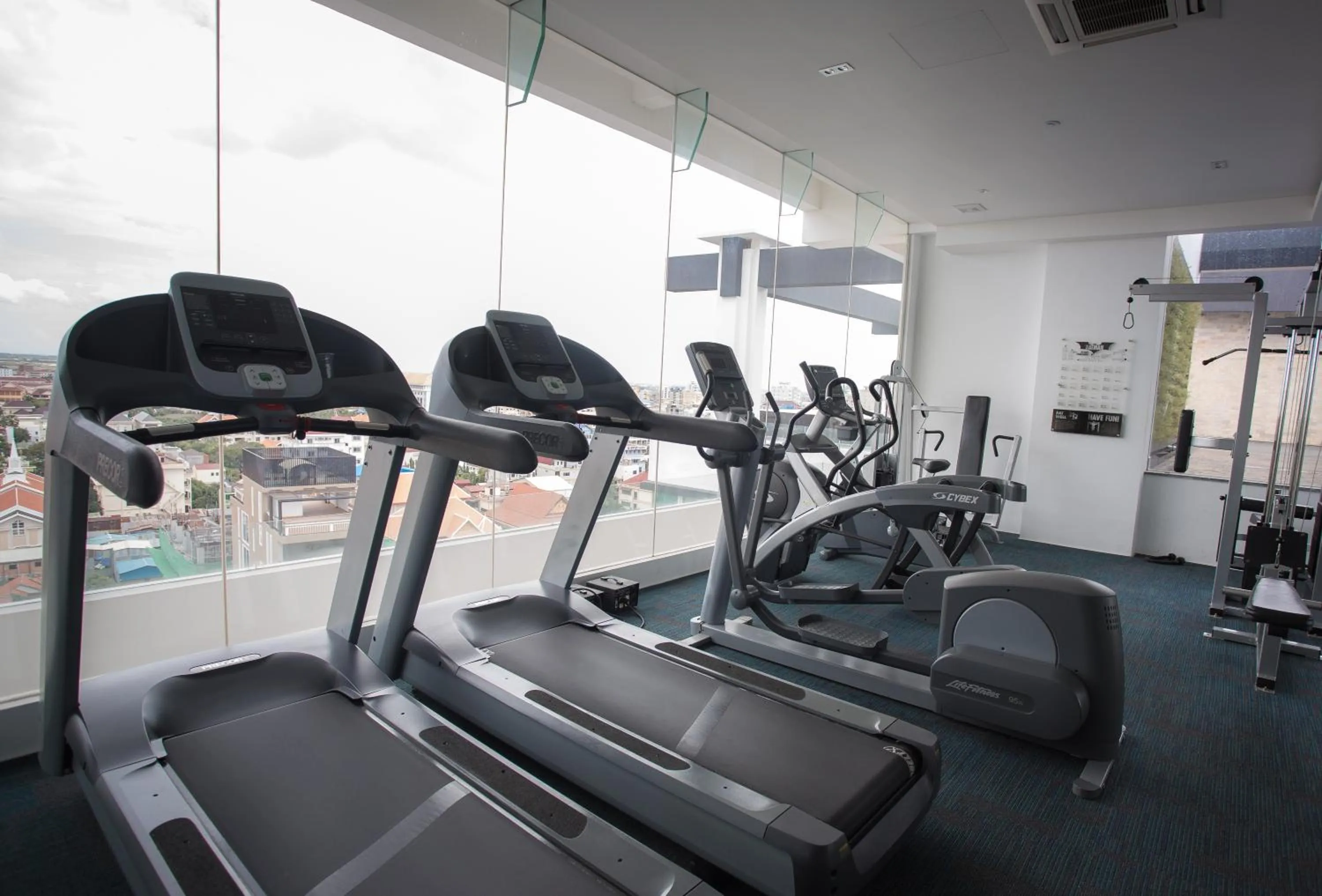 Fitness centre/facilities in Naki Suites @ Silvertown
