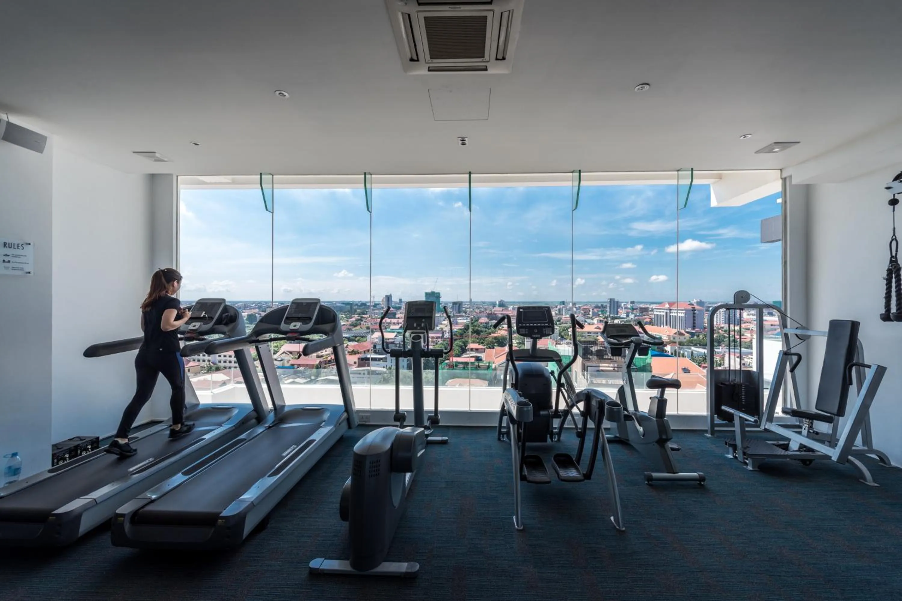 Fitness centre/facilities in Naki Suites @ Silvertown