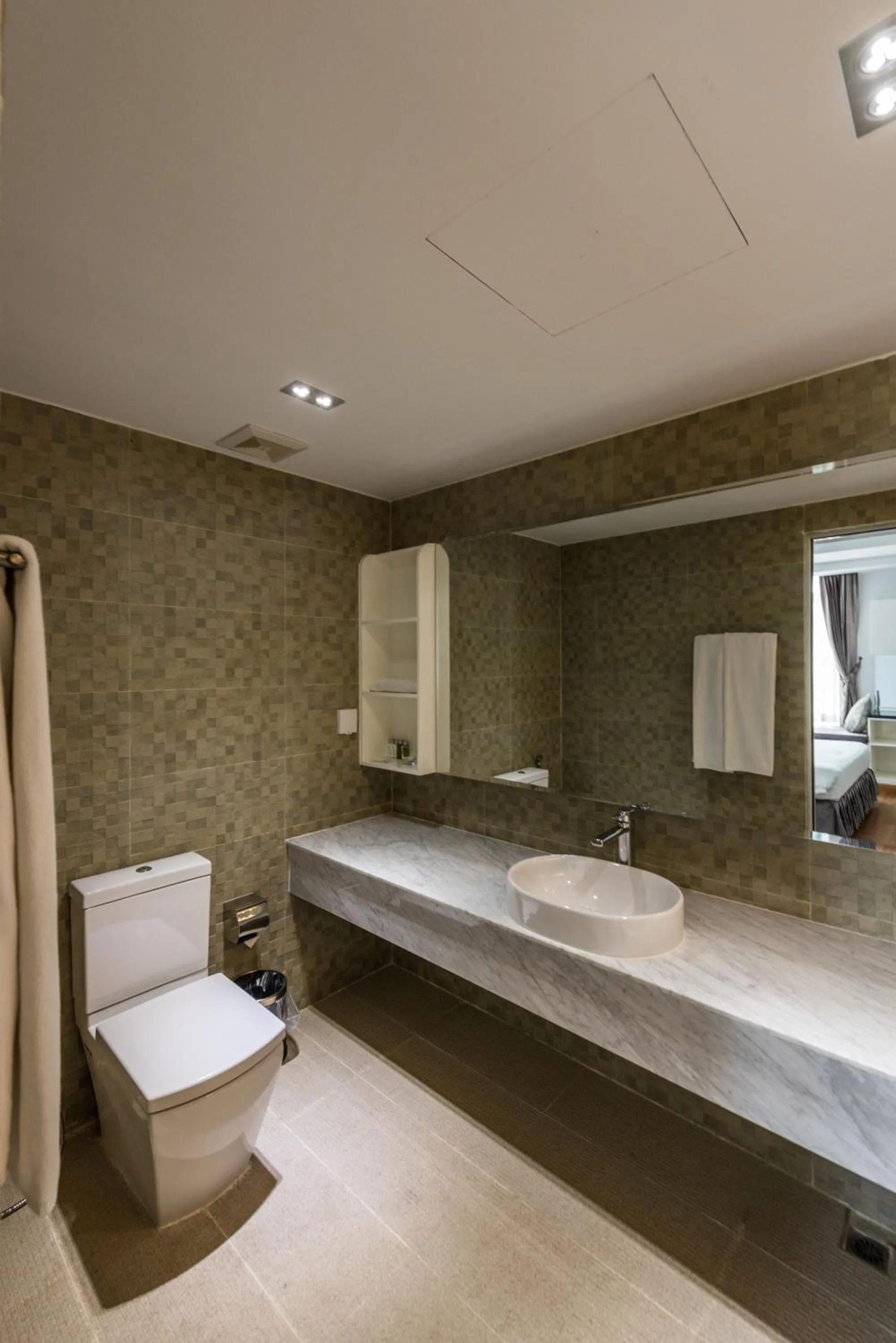 Bathroom in Naki Suites @ Silvertown