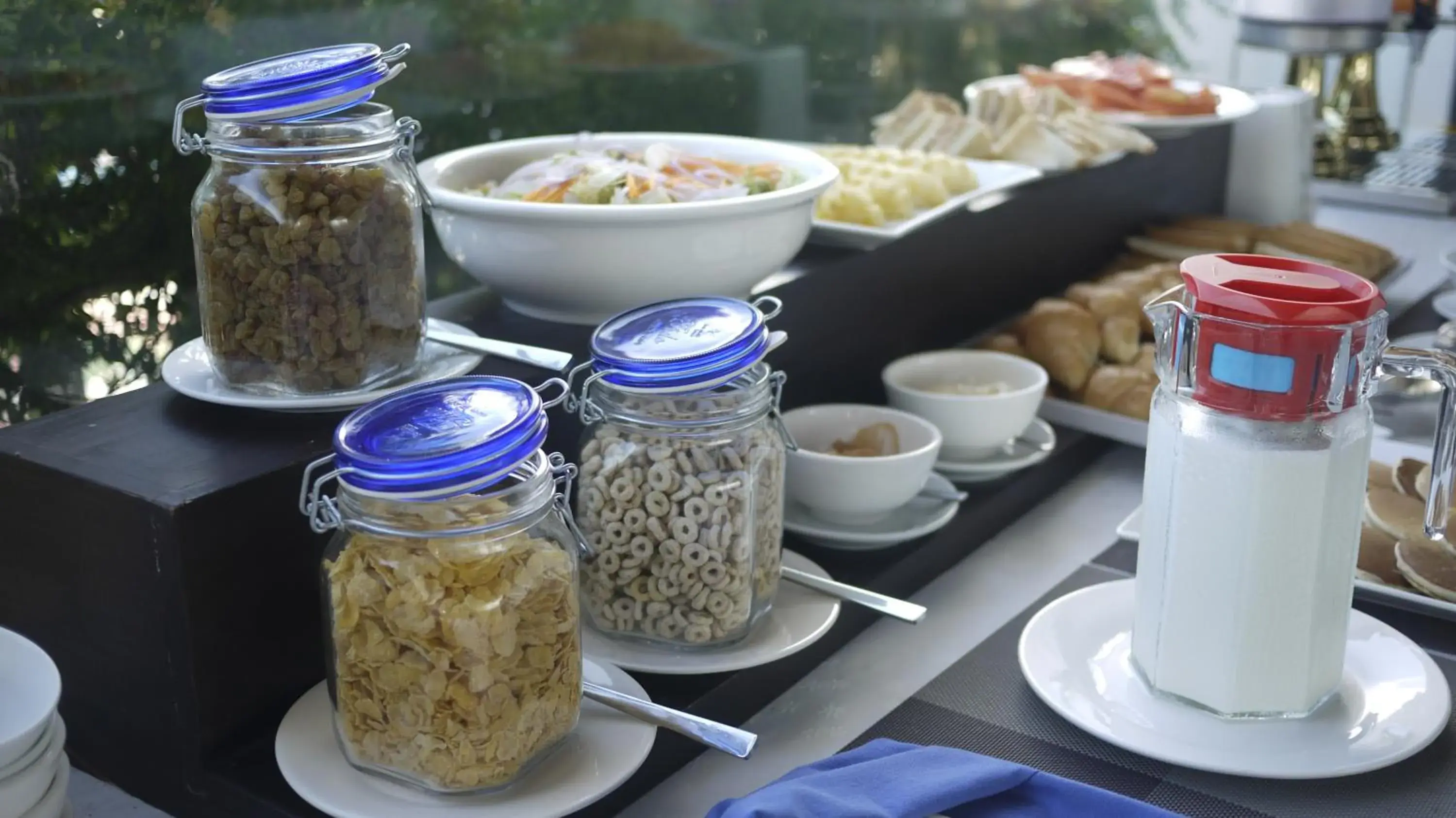 Food in Naki Suites @ Silvertown Food in Naki Suites @ Silvertown