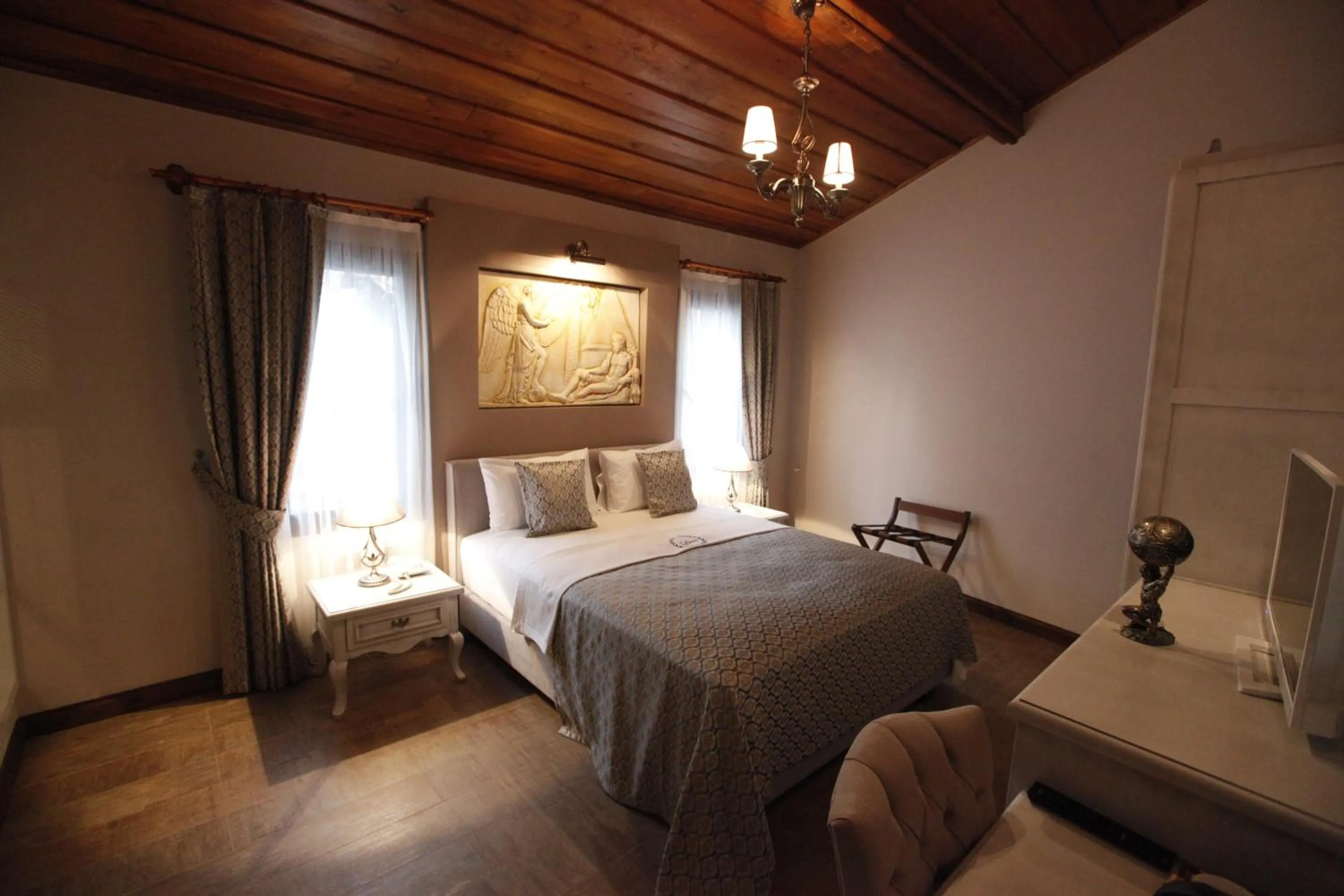 Photo of the whole room, Bed in Livia Hotel Ephesus