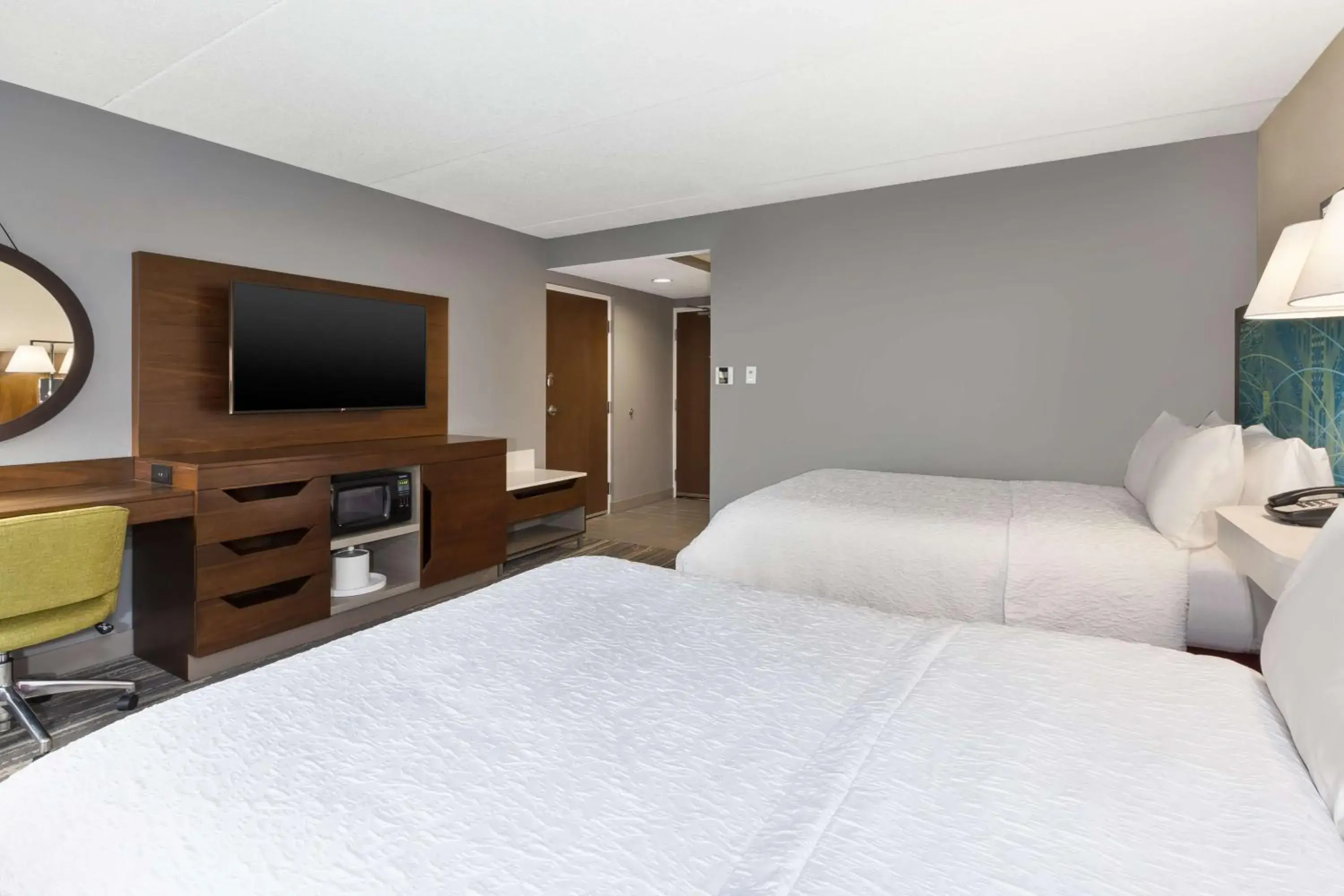 Bedroom, Bed in Hampton Inn Traverse City Bedroom, Bed in Hampton Inn Traverse City