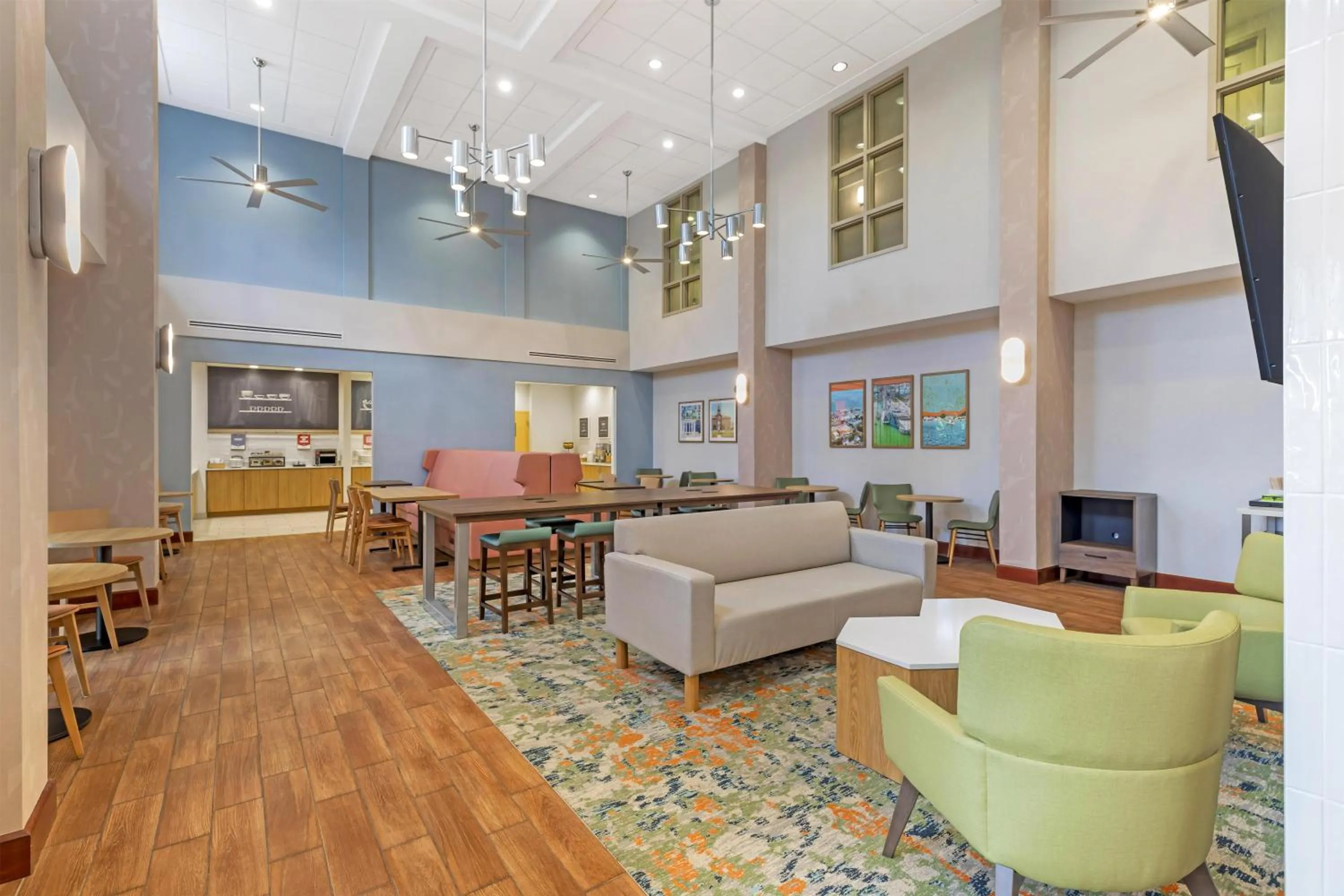 Lobby or reception in Hampton Inn & Suites by Hilton Plymouth