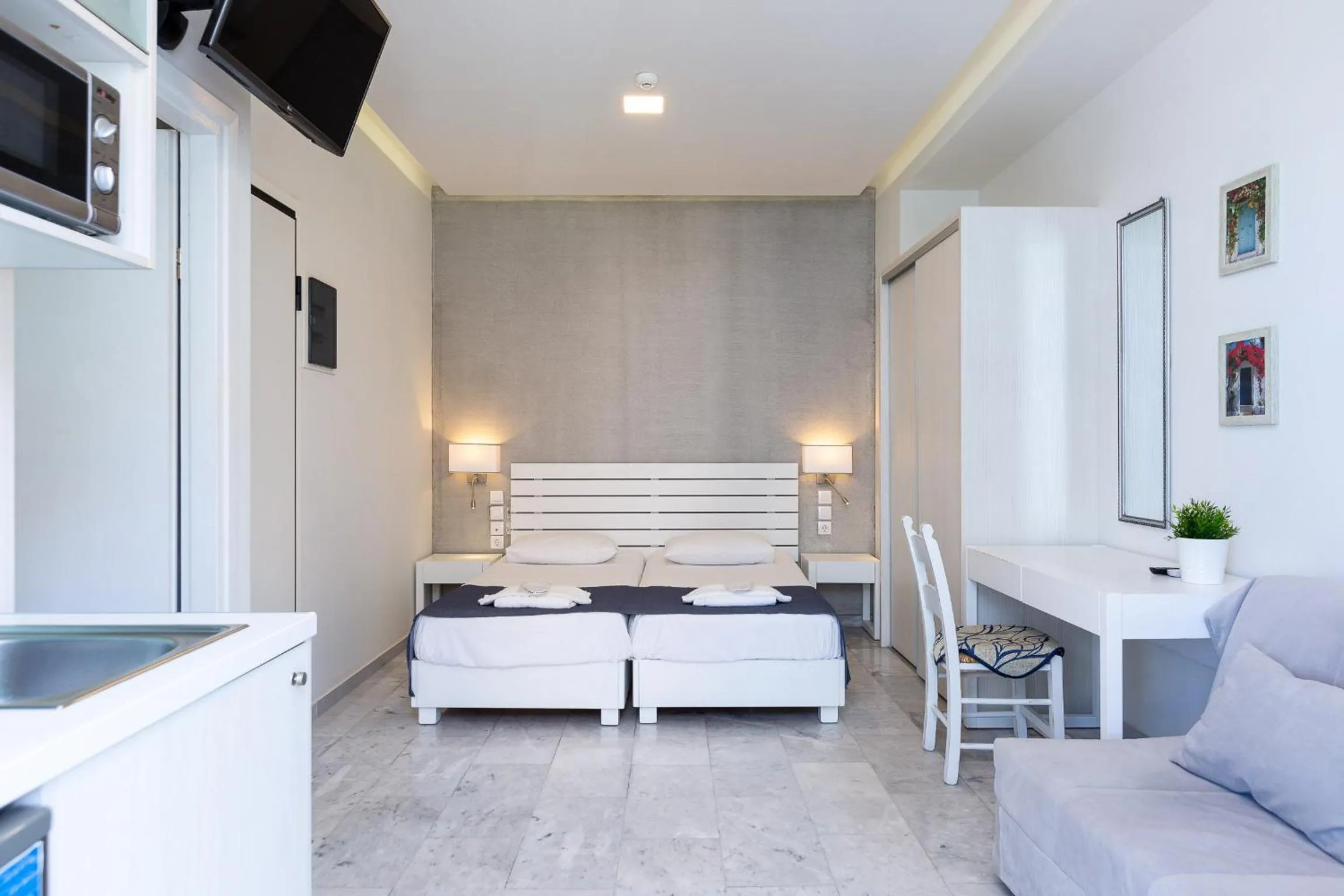 Living room in Meltemi Coast Suites